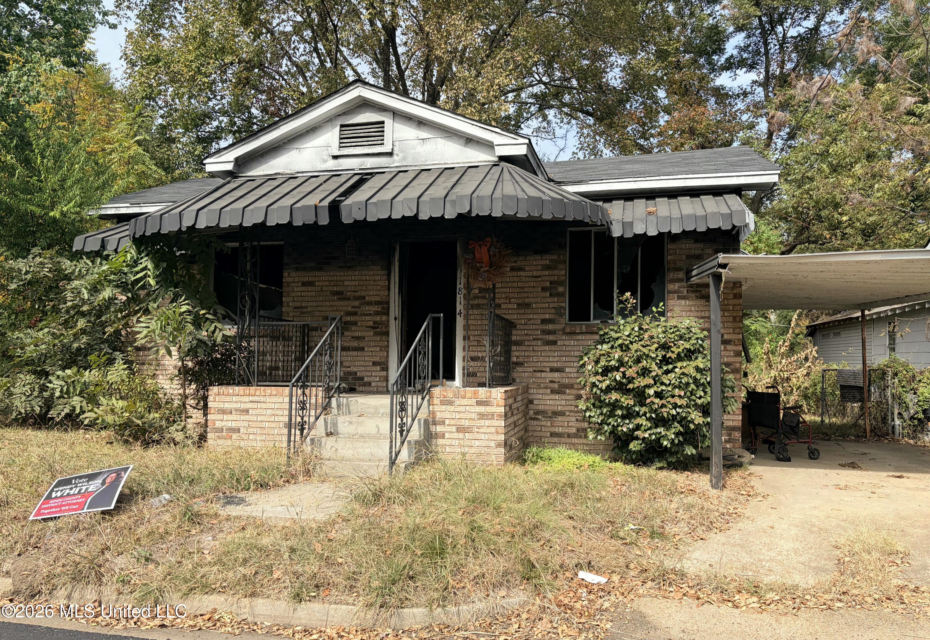 1814 Hill Avenue Property Photo 1