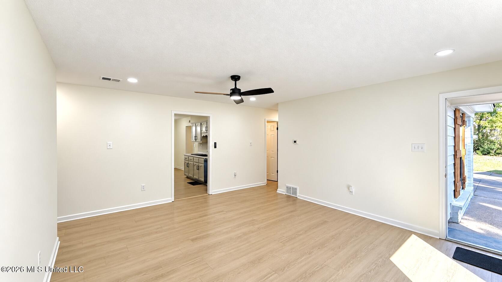 3410 Dorchester Cove Property Photo 11