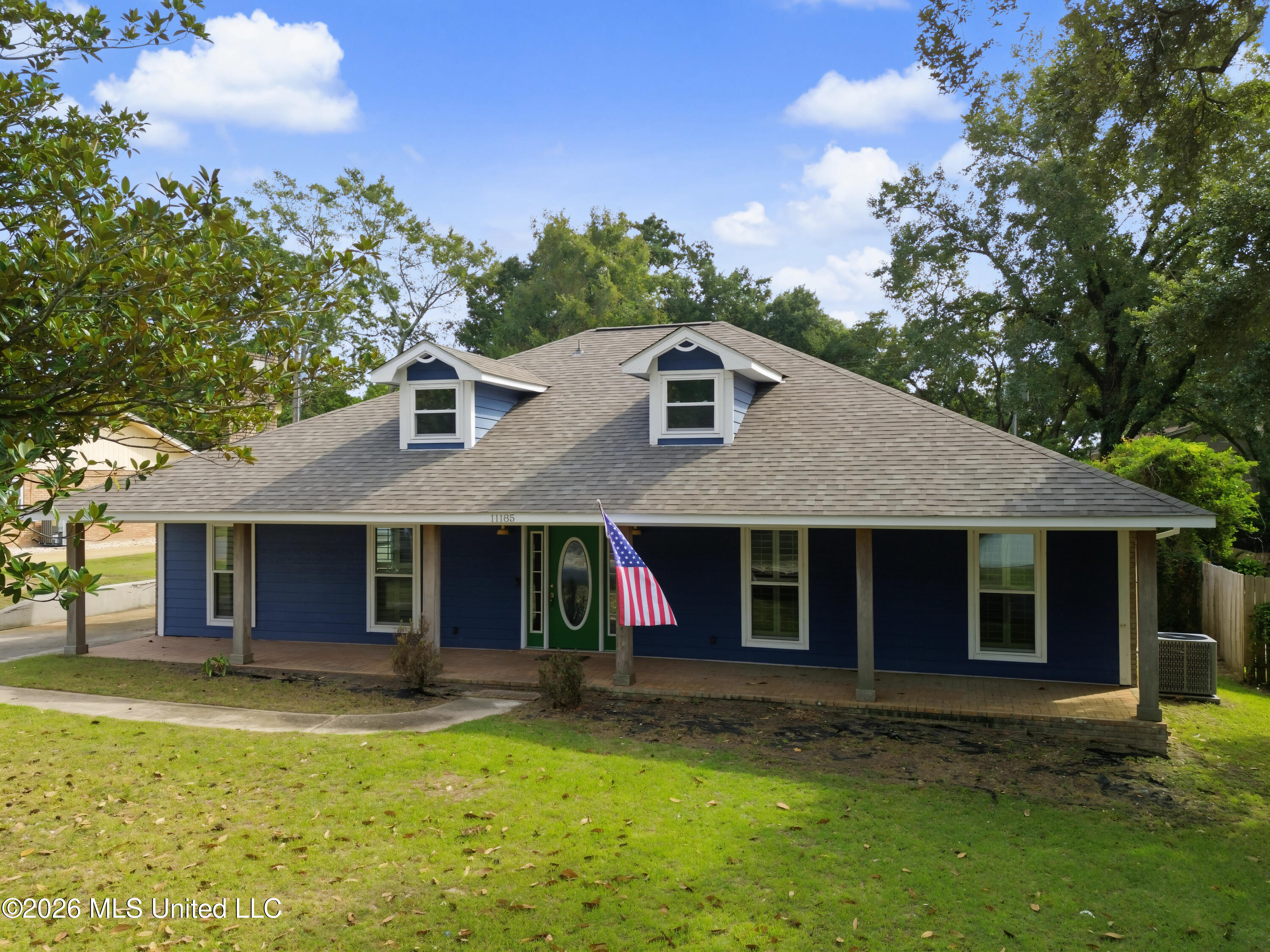 11185 Alden Drive Property Photo 1