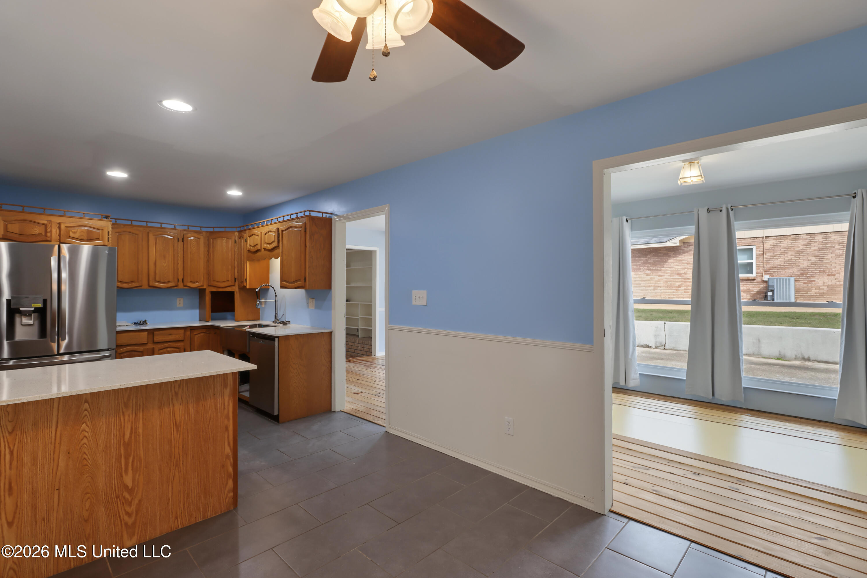 11185 Alden Drive Property Photo 10