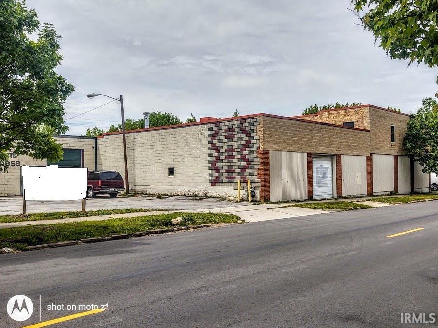 1820 S Harrison Street Property Photo 1