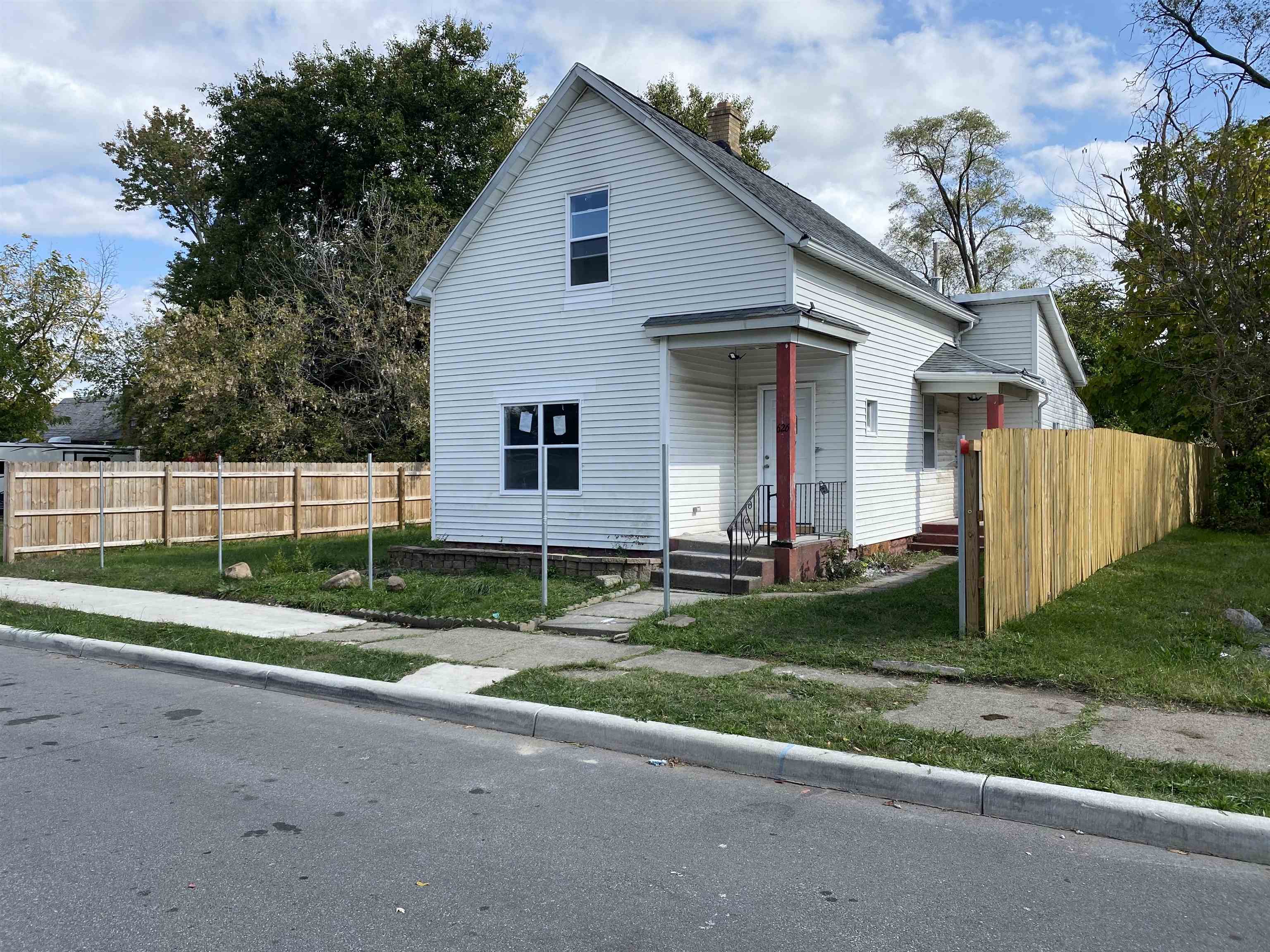 626 Diamond Avenue Property Photo 1
