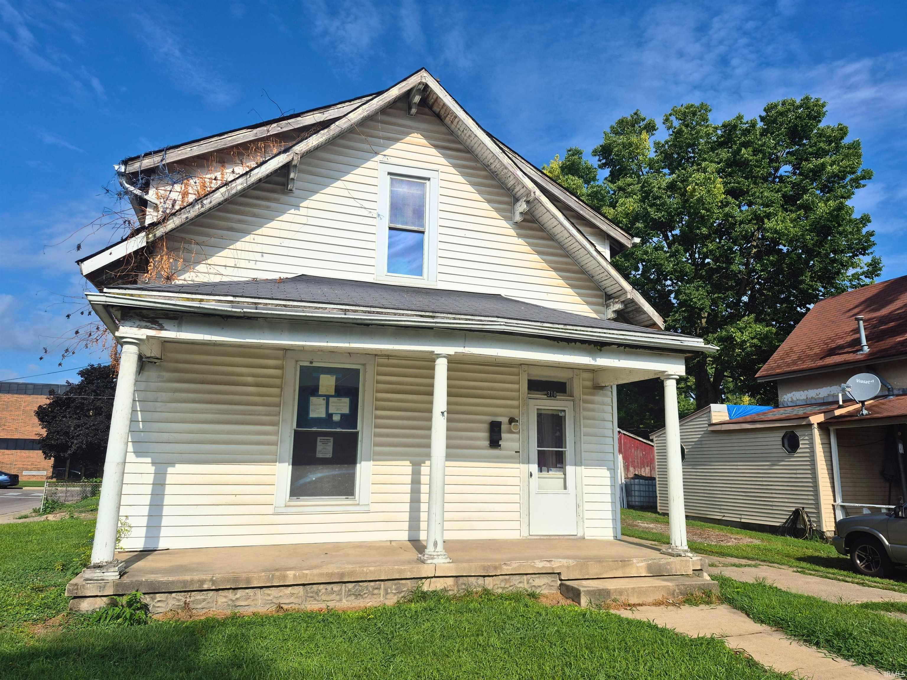 310 S Pleasant Street Property Photo 1