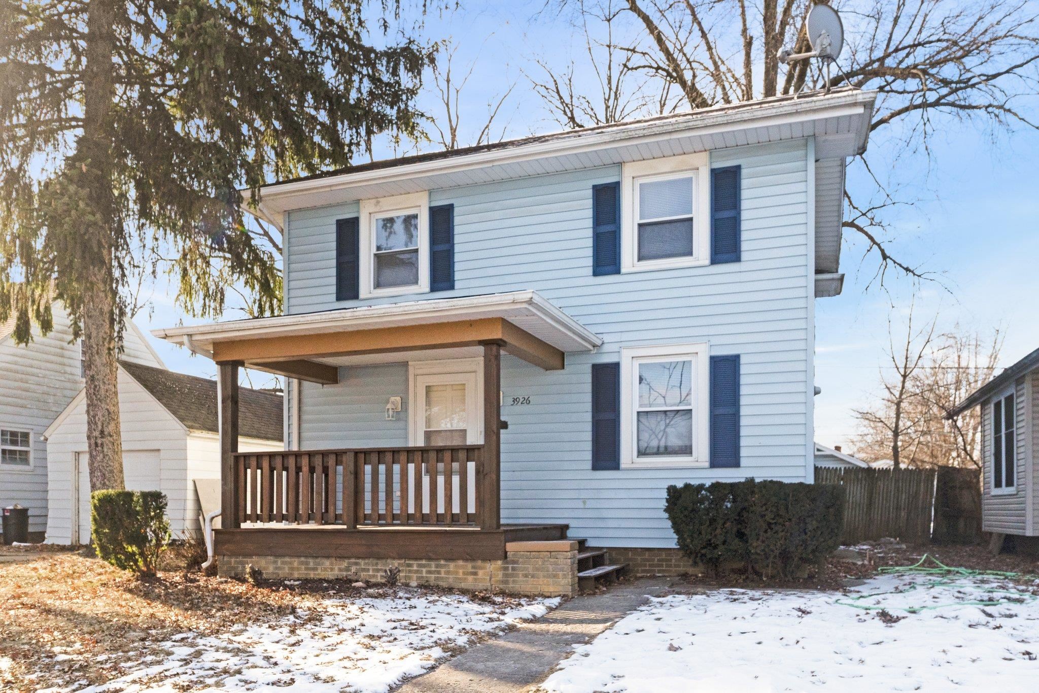3926 Bowser Avenue Property Photo 1