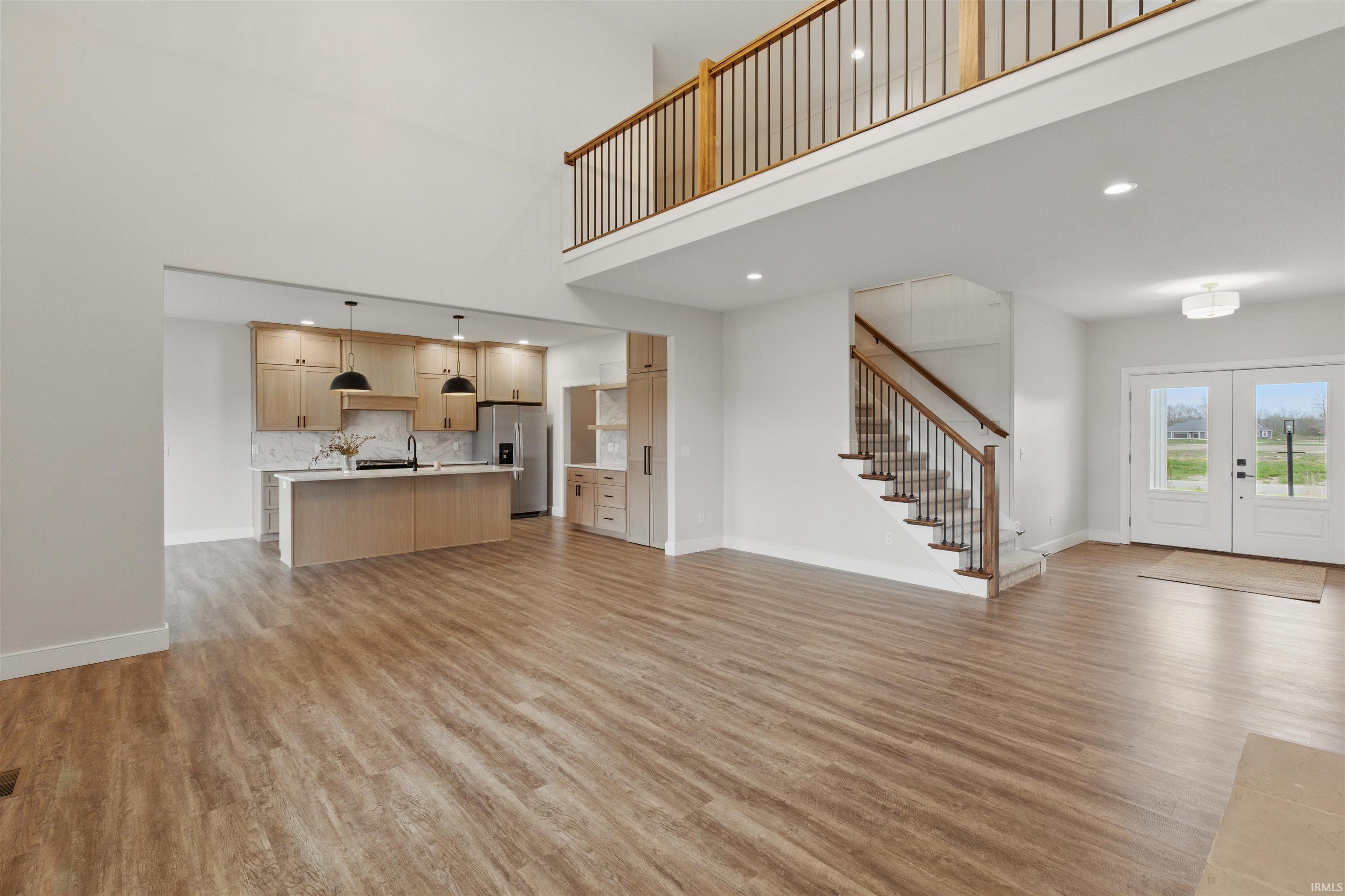 10483 Spamount Cove Property Photo 5