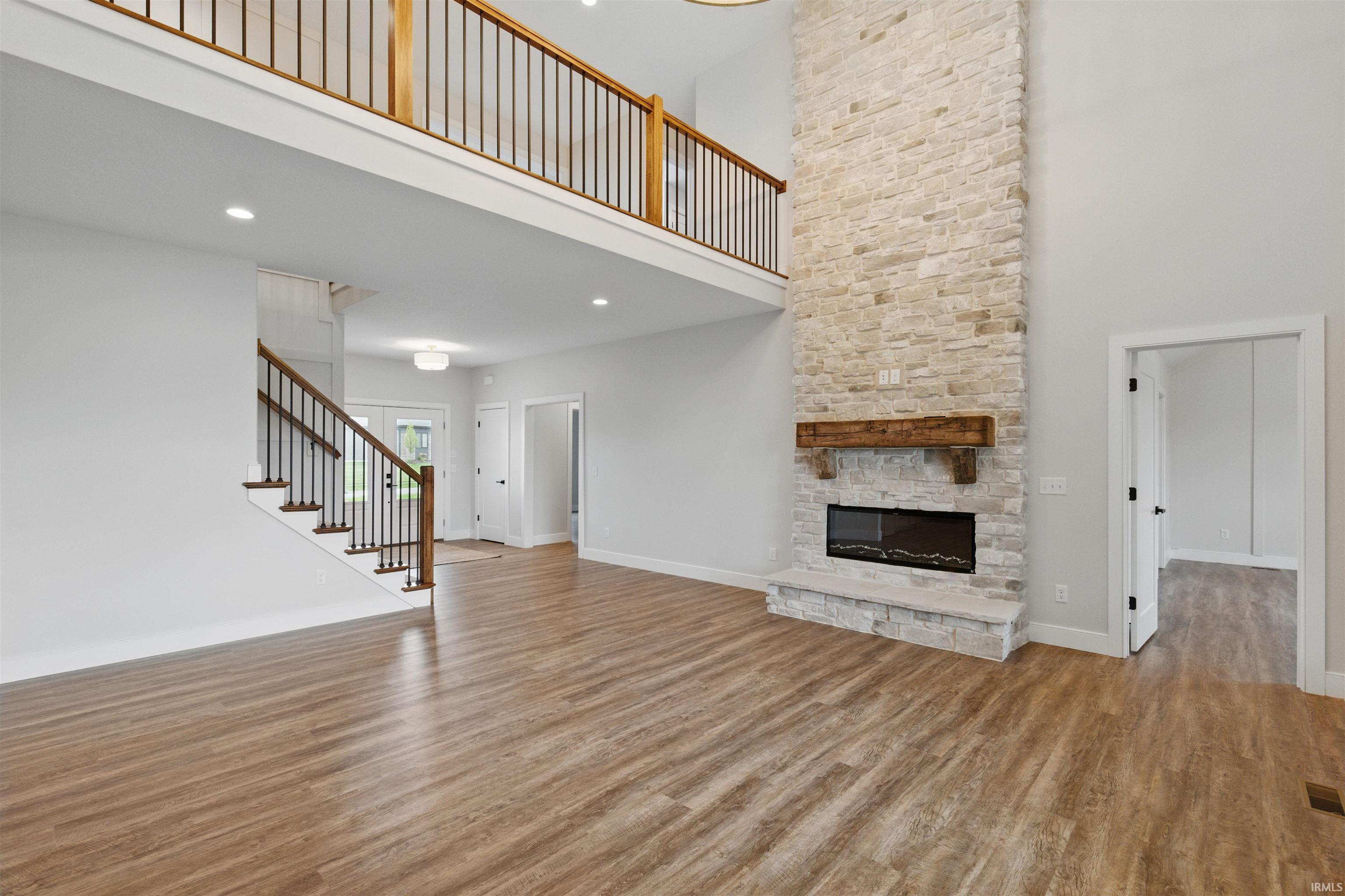 10483 Spamount Cove Property Photo 6