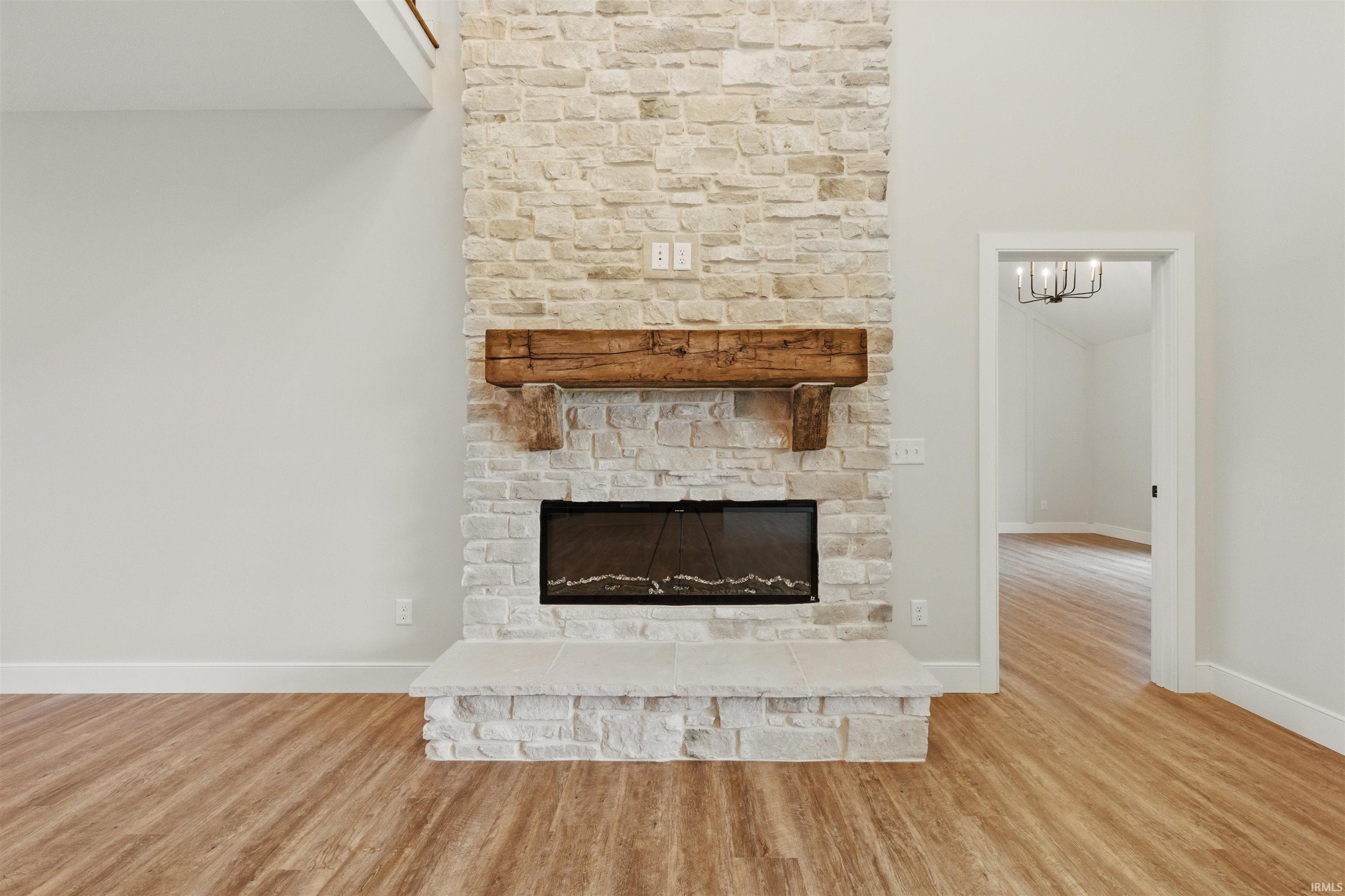 10483 Spamount Cove Property Photo 7