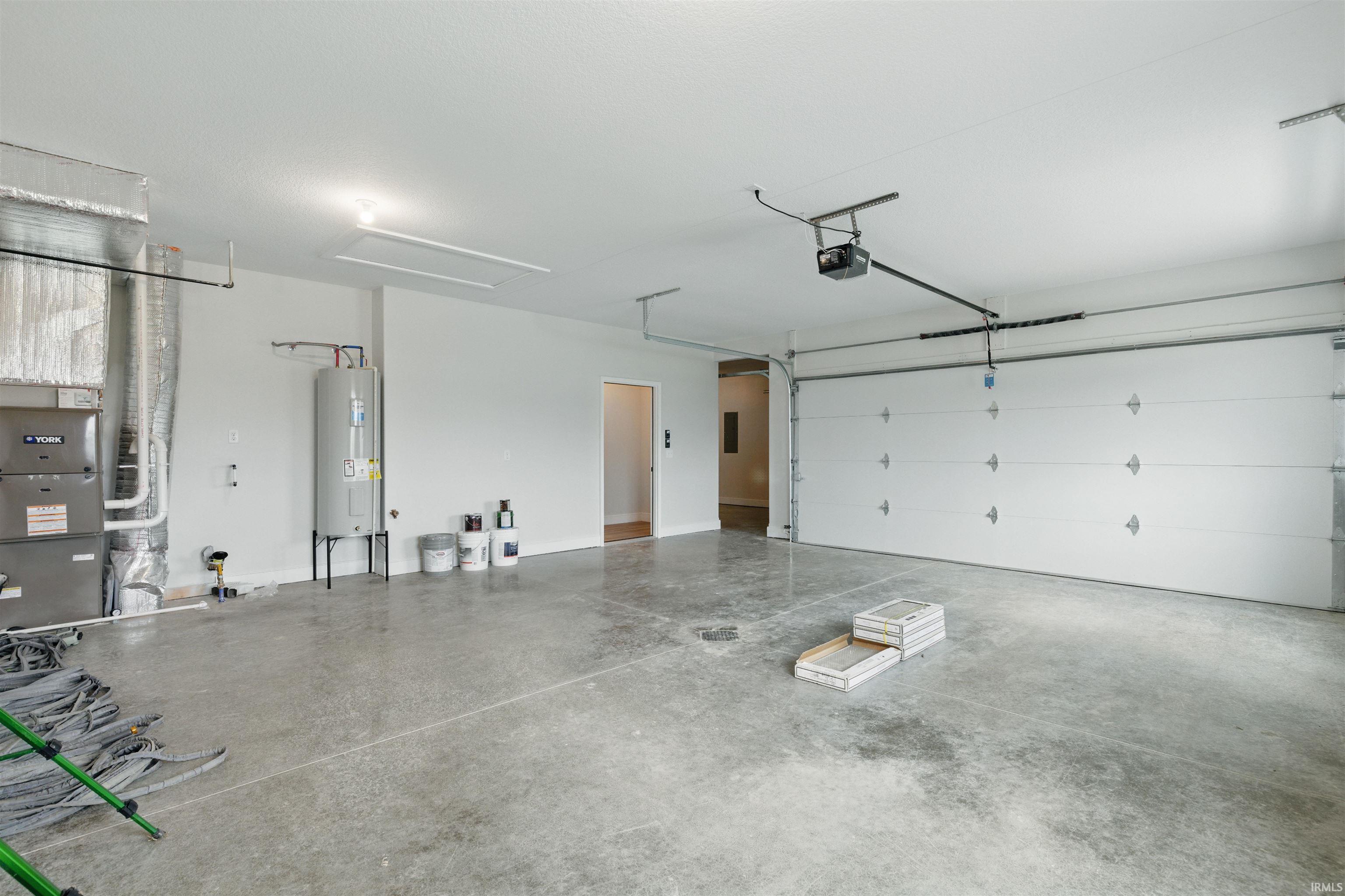 10483 Spamount Cove Property Photo 20