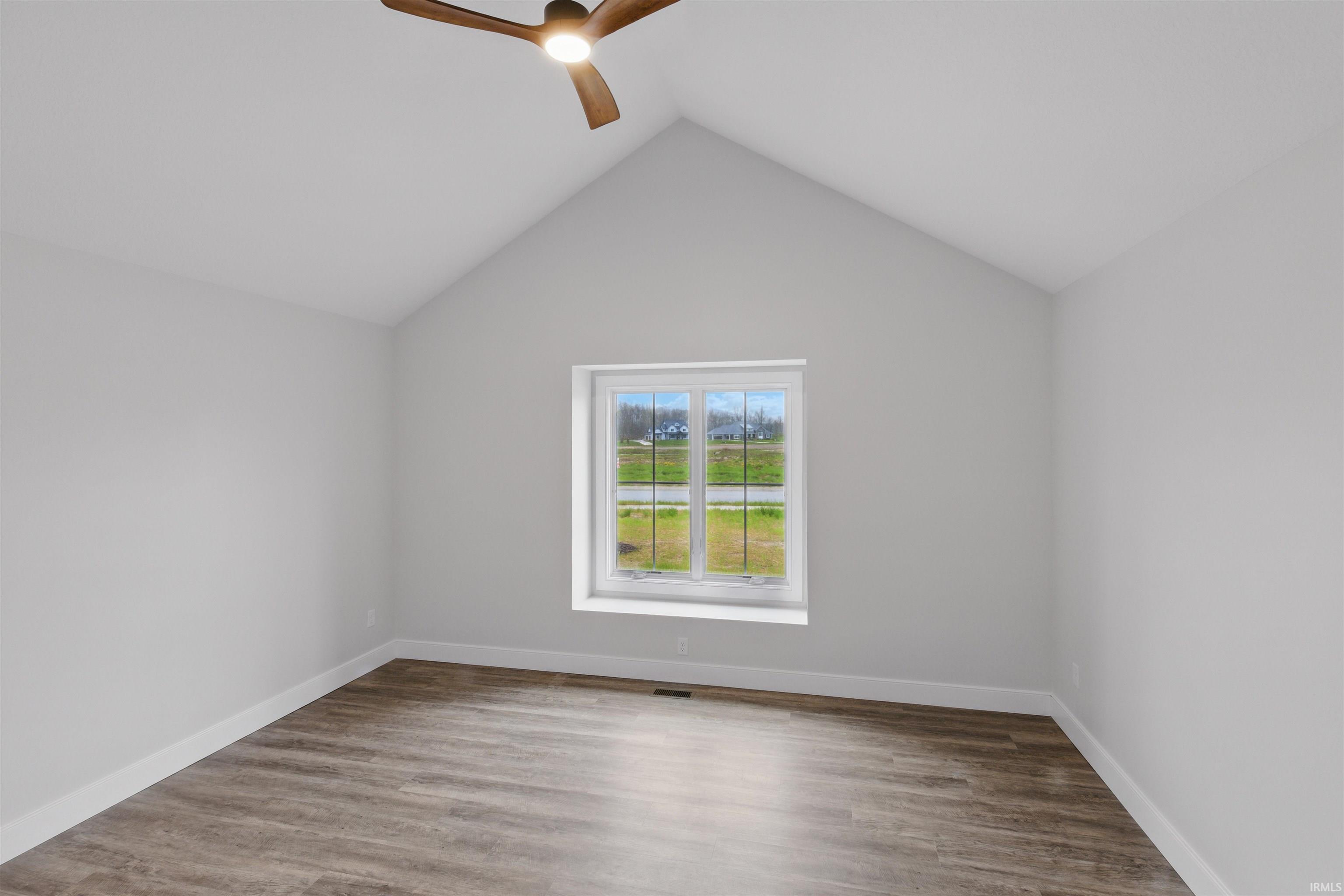 10483 Spamount Cove Property Photo 26