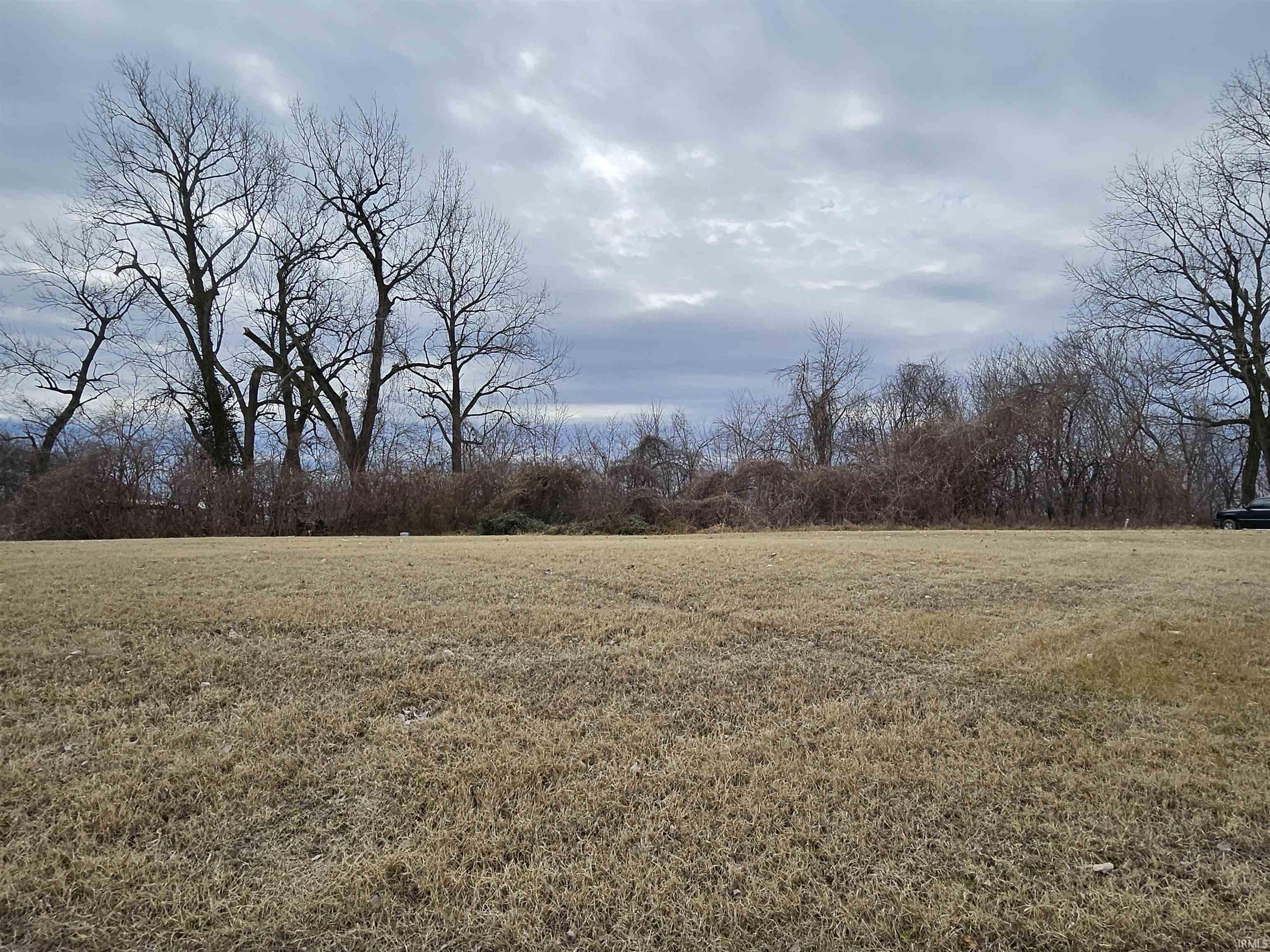 612 Riverview Court Property Photo 1