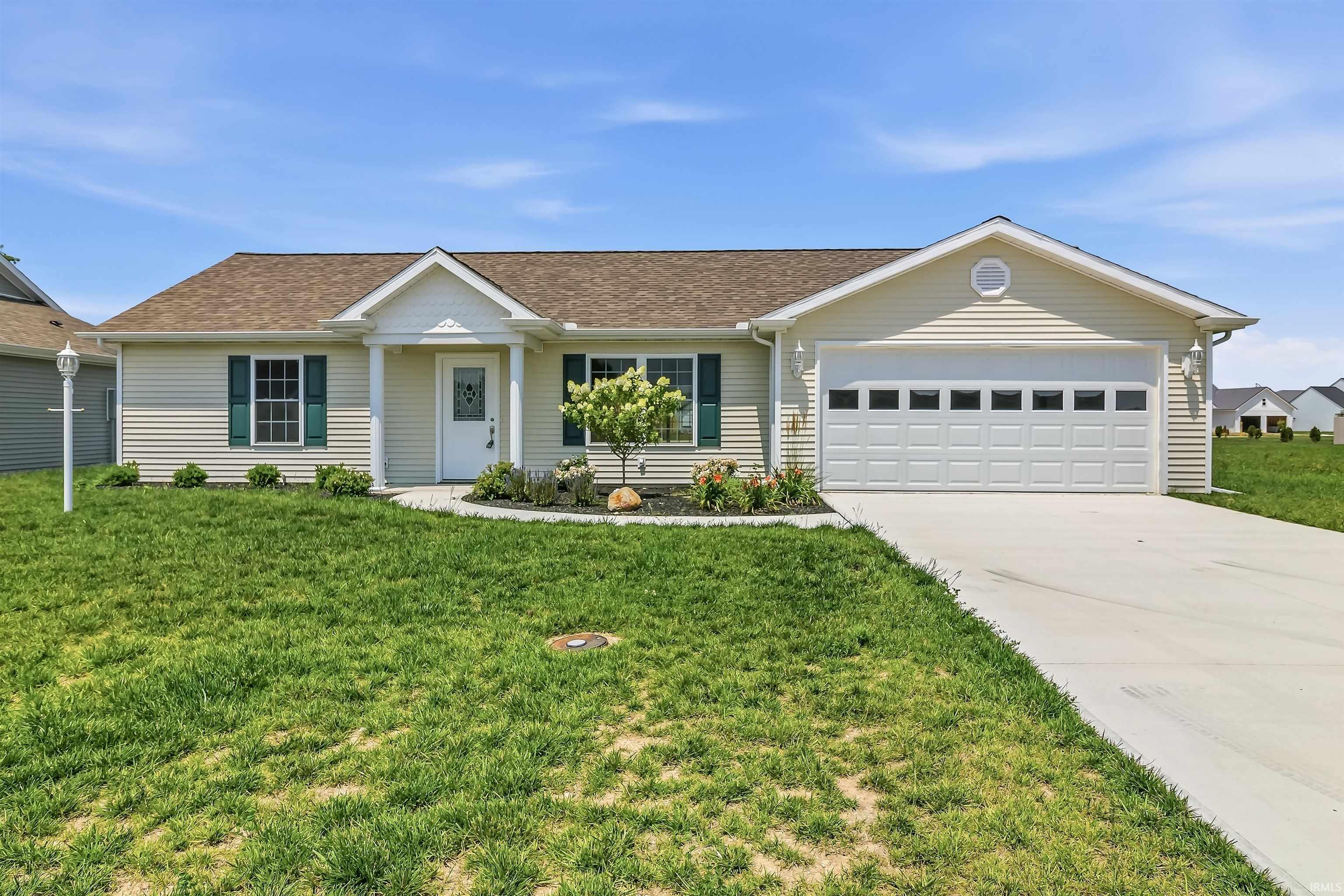 66 Cobblestone Boulevard Property Photo 1