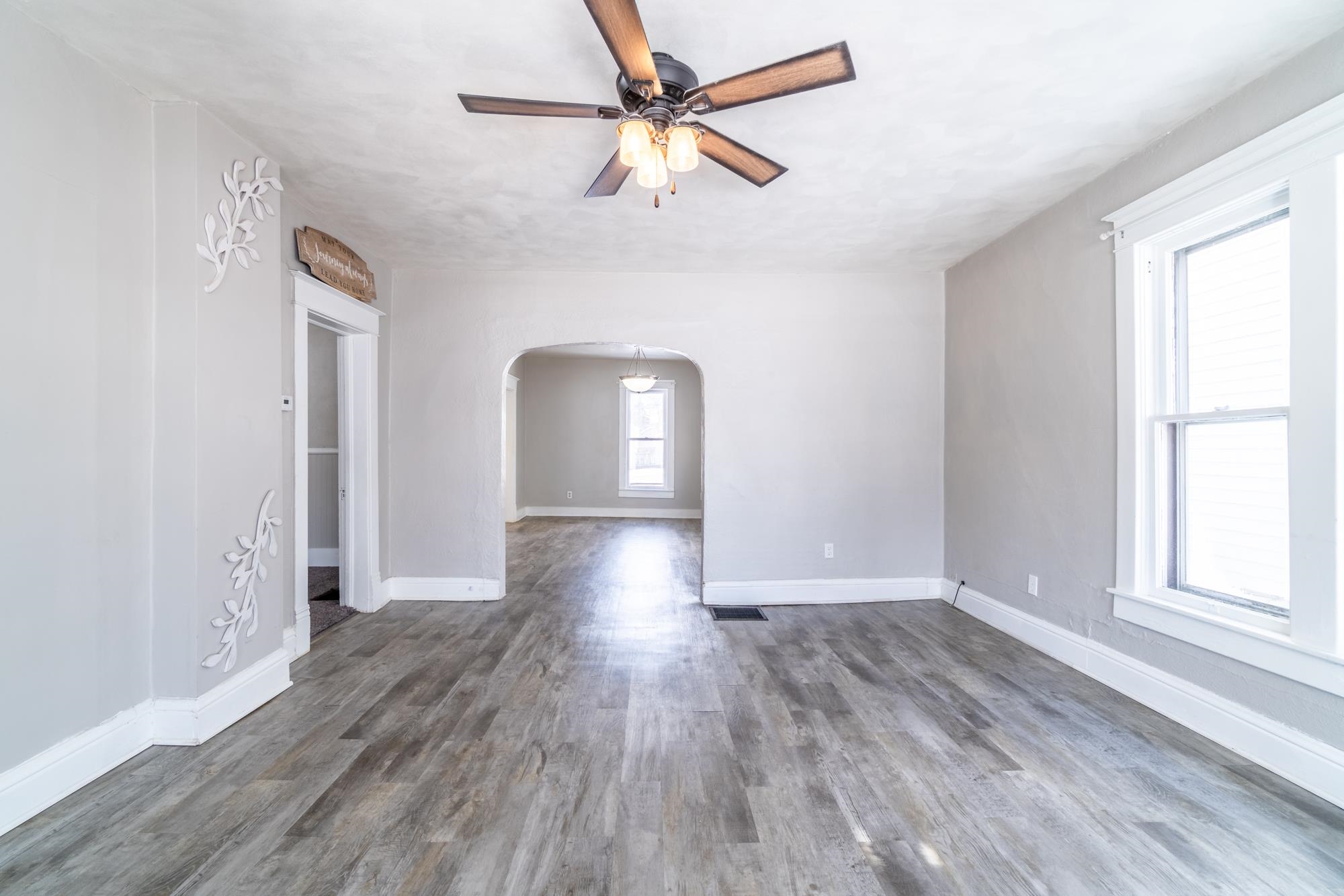 315 N Line Street Property Photo 5