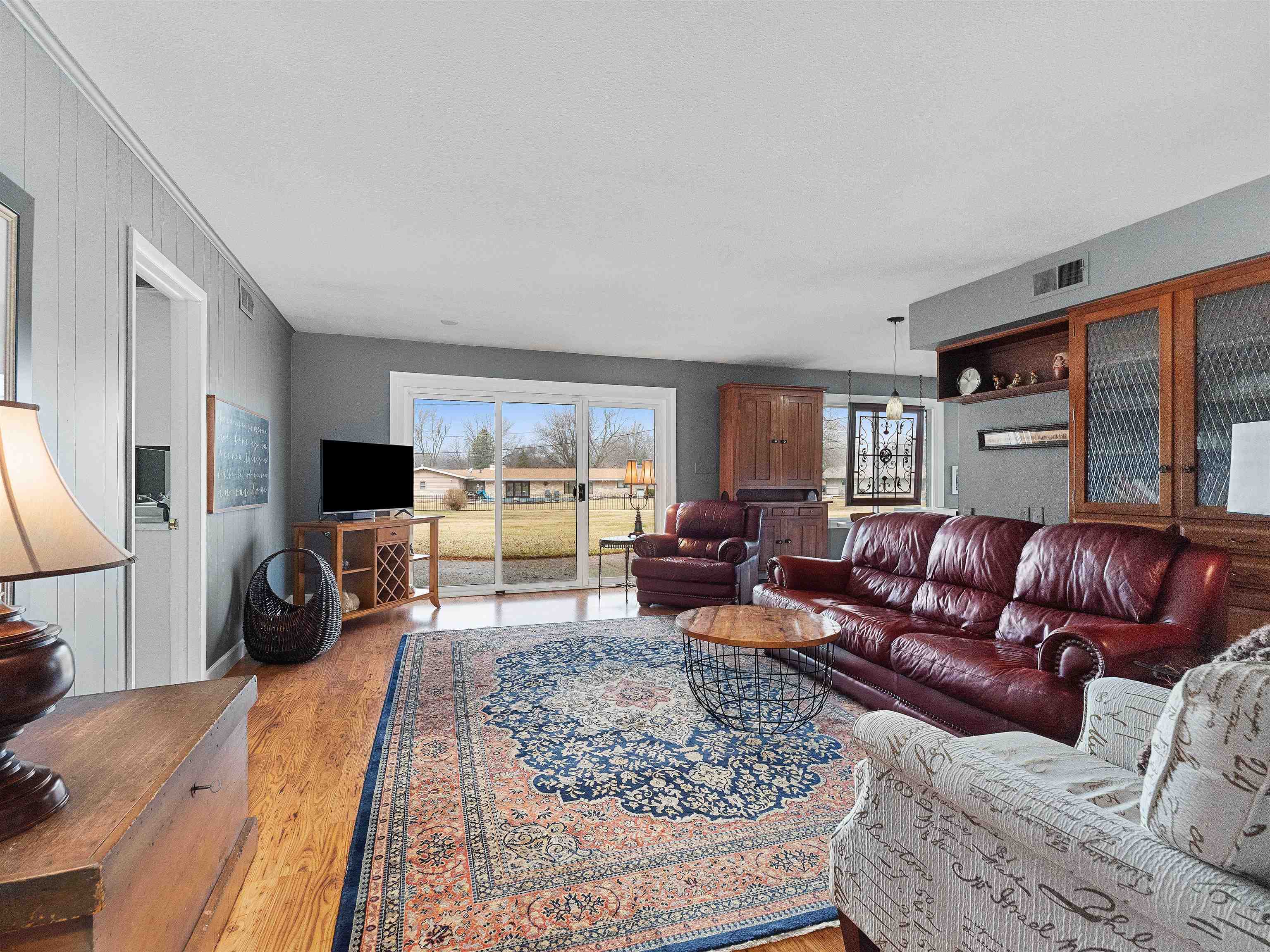 8805 Fortuna Way Property Photo 6