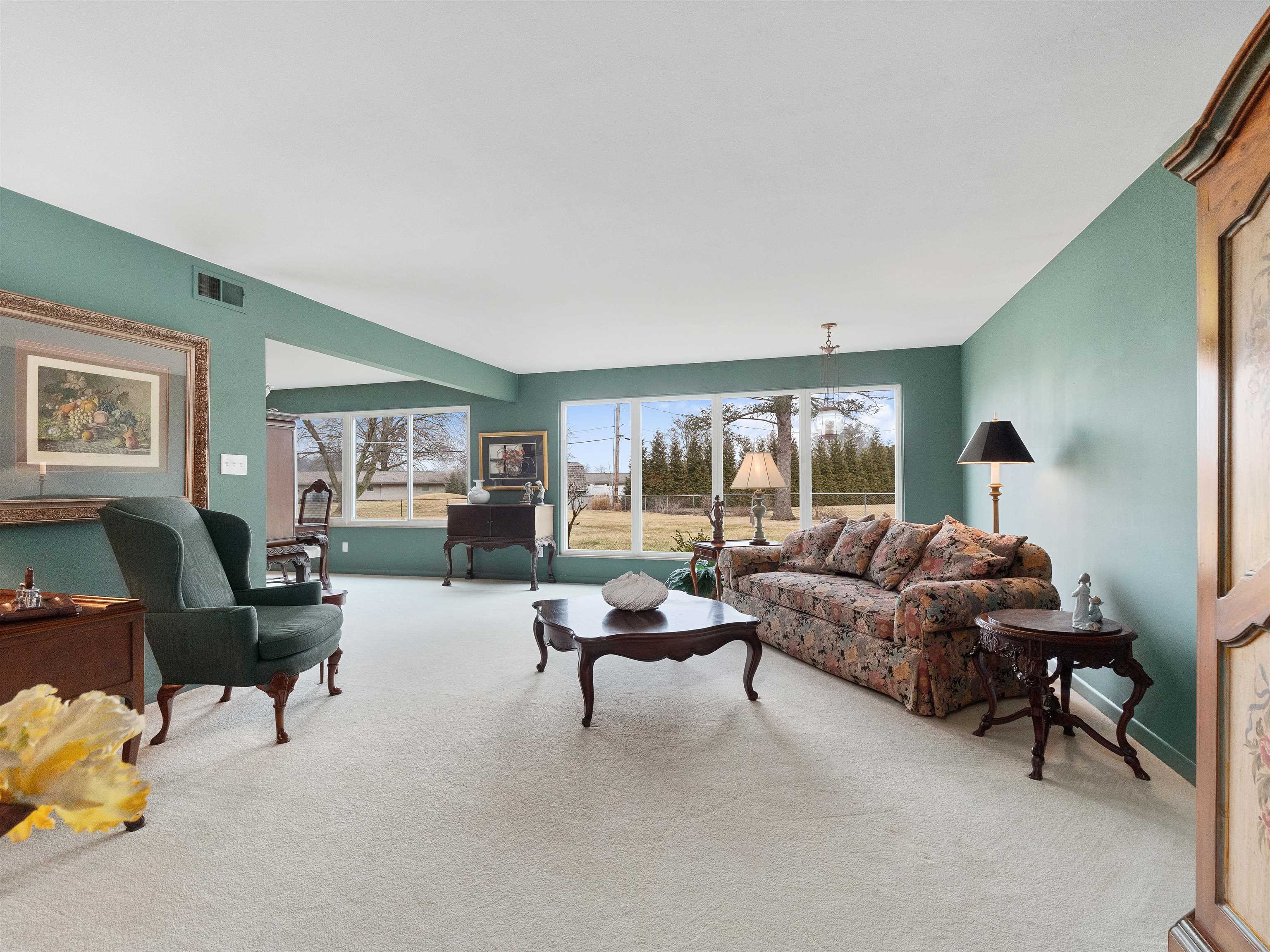 8805 Fortuna Way Property Photo 16