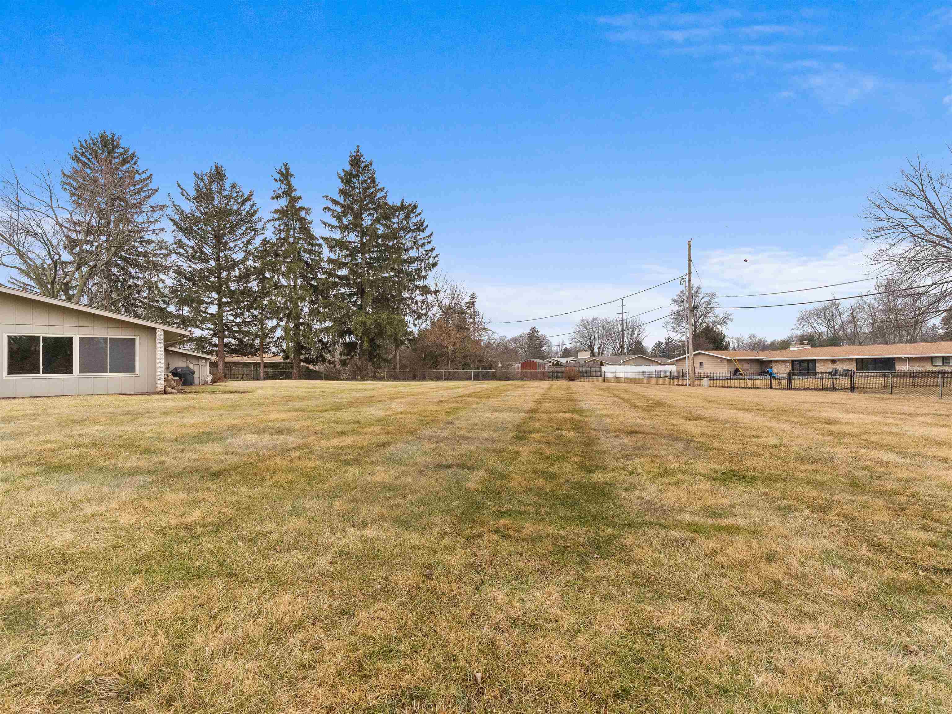 8805 Fortuna Way Property Photo 35