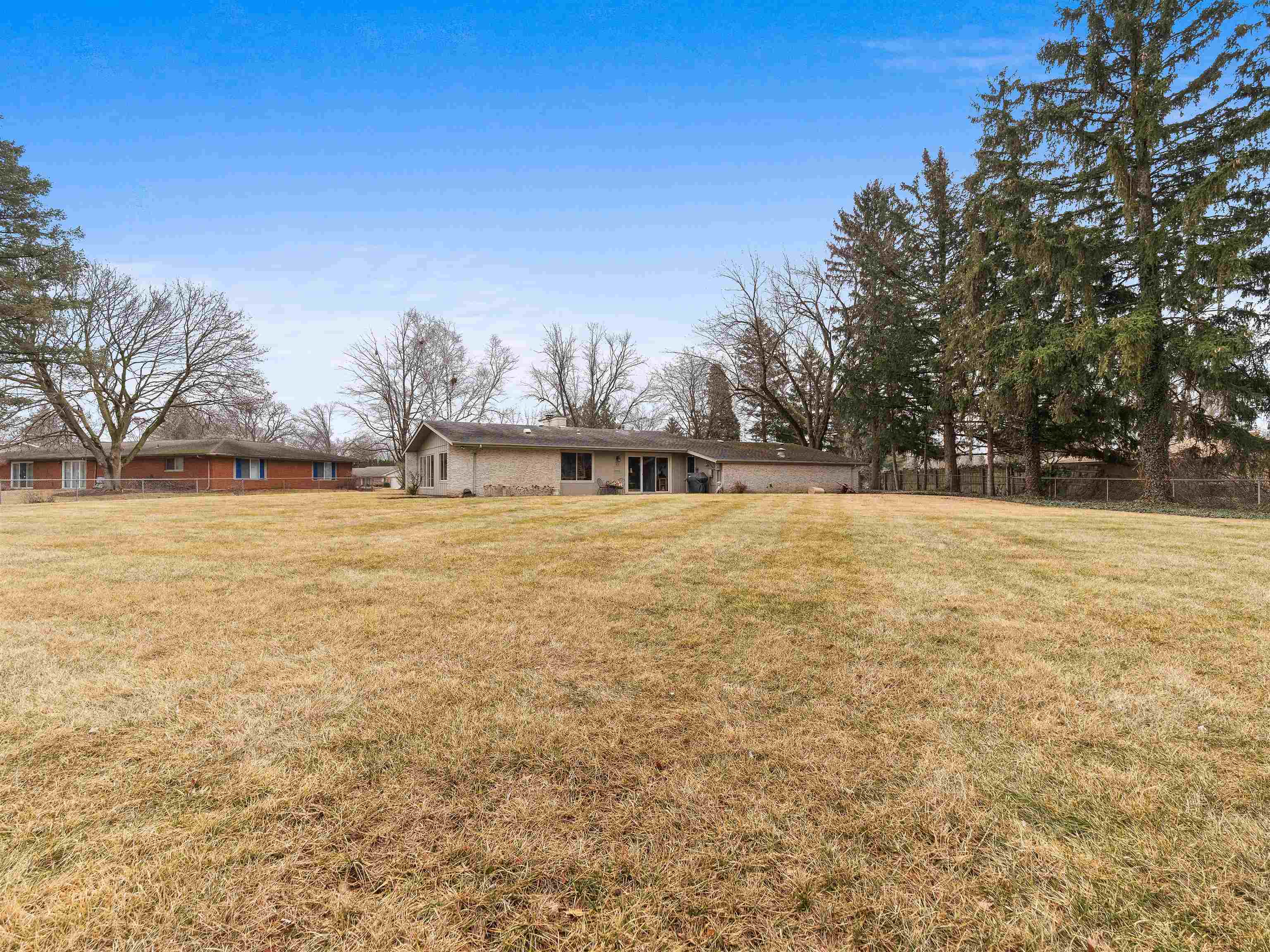 8805 Fortuna Way Property Photo 36
