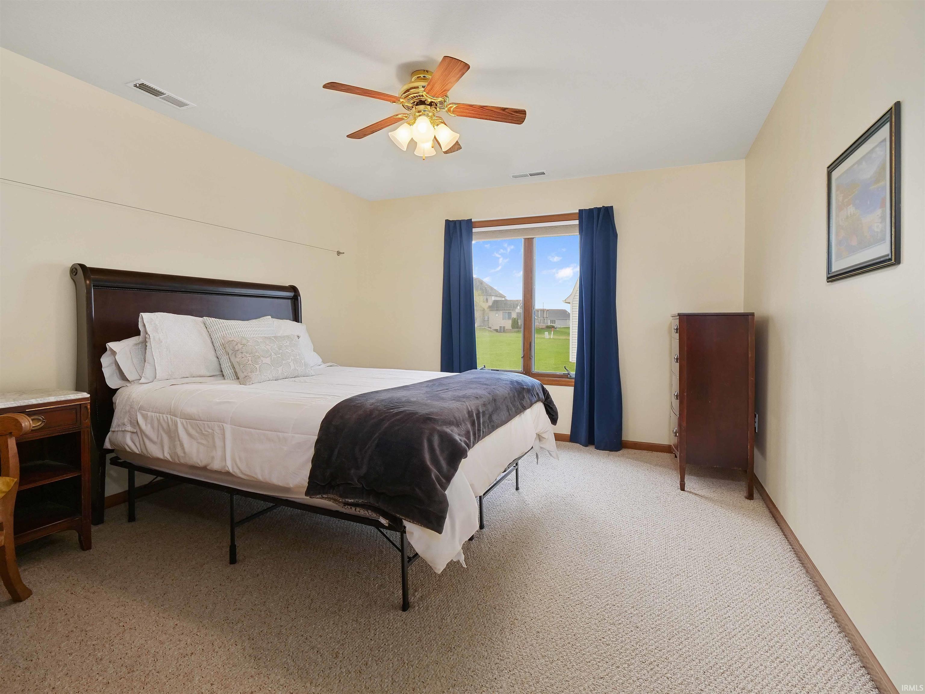 1224 E Edge Water Court Property Photo 22