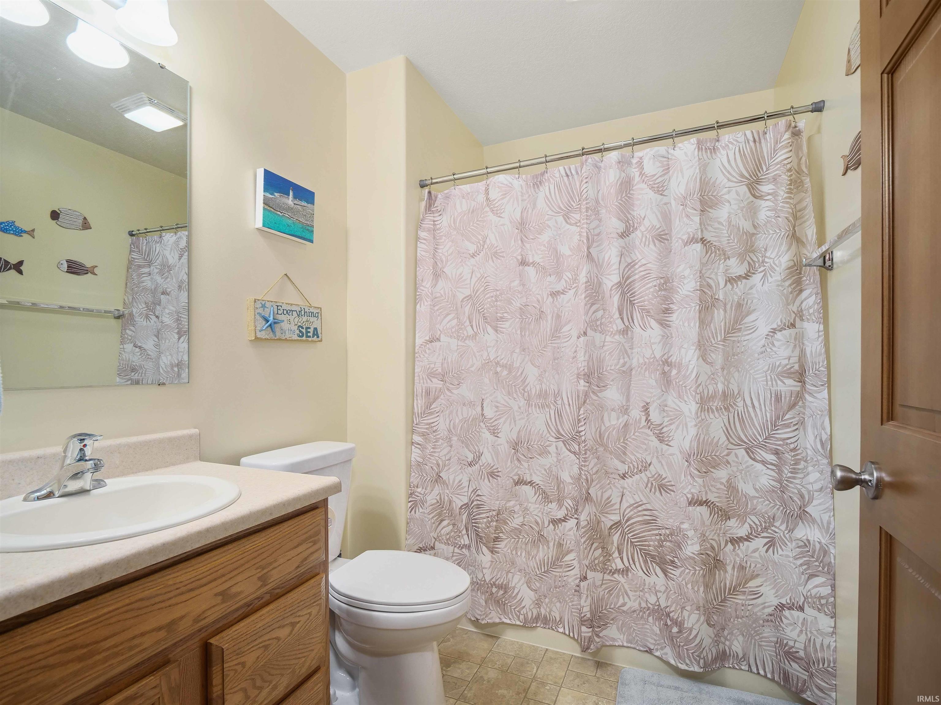 1224 E Edge Water Court Property Photo 25