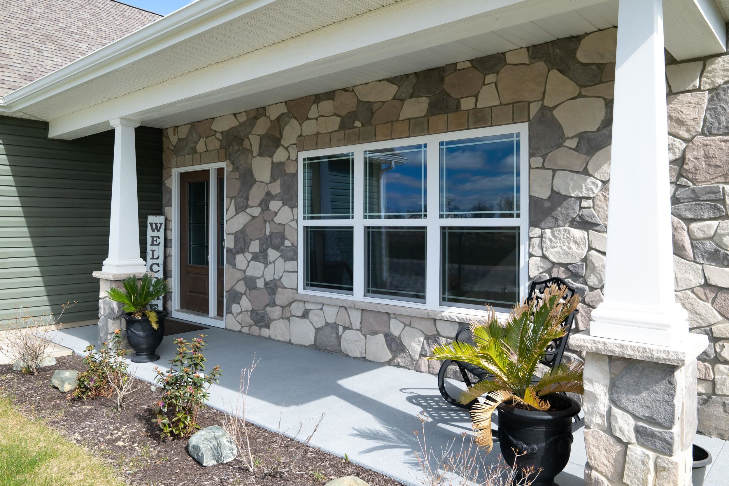 10462 Chestnut Creek Boulevard Property Photo 3