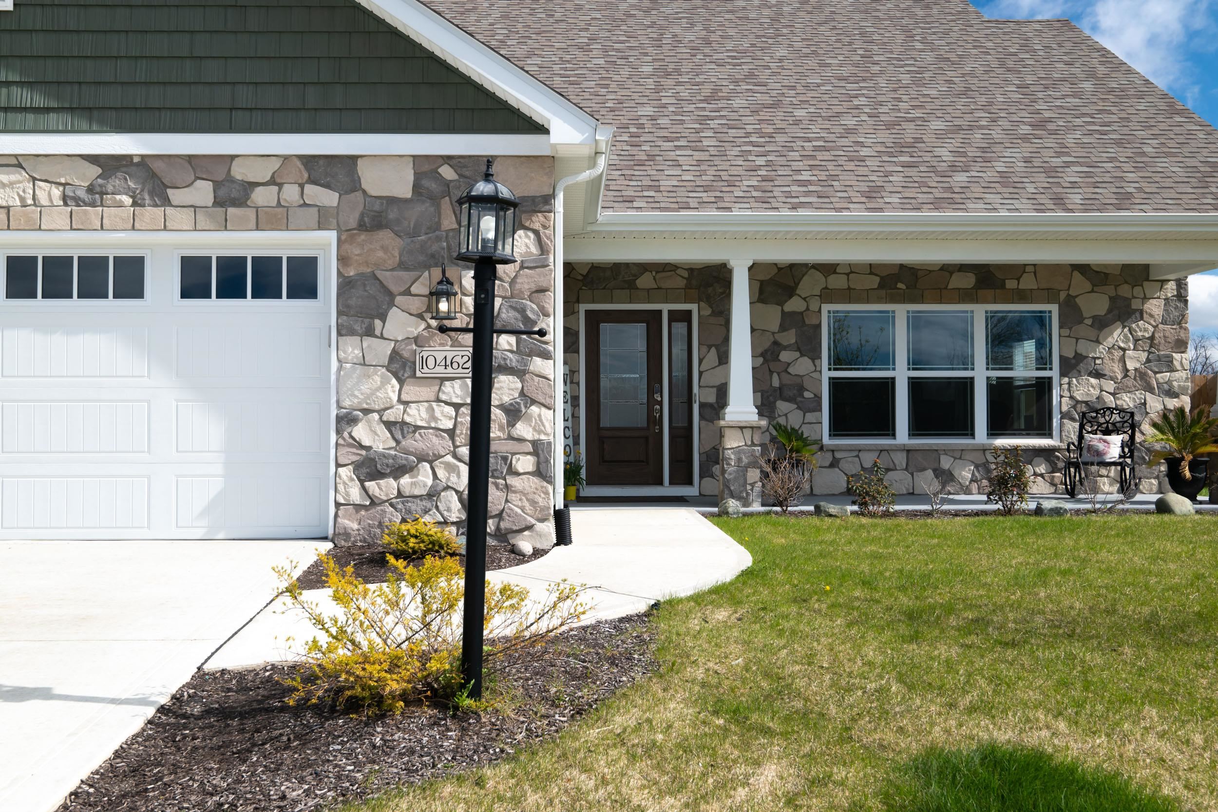 10462 Chestnut Creek Boulevard Property Photo 4