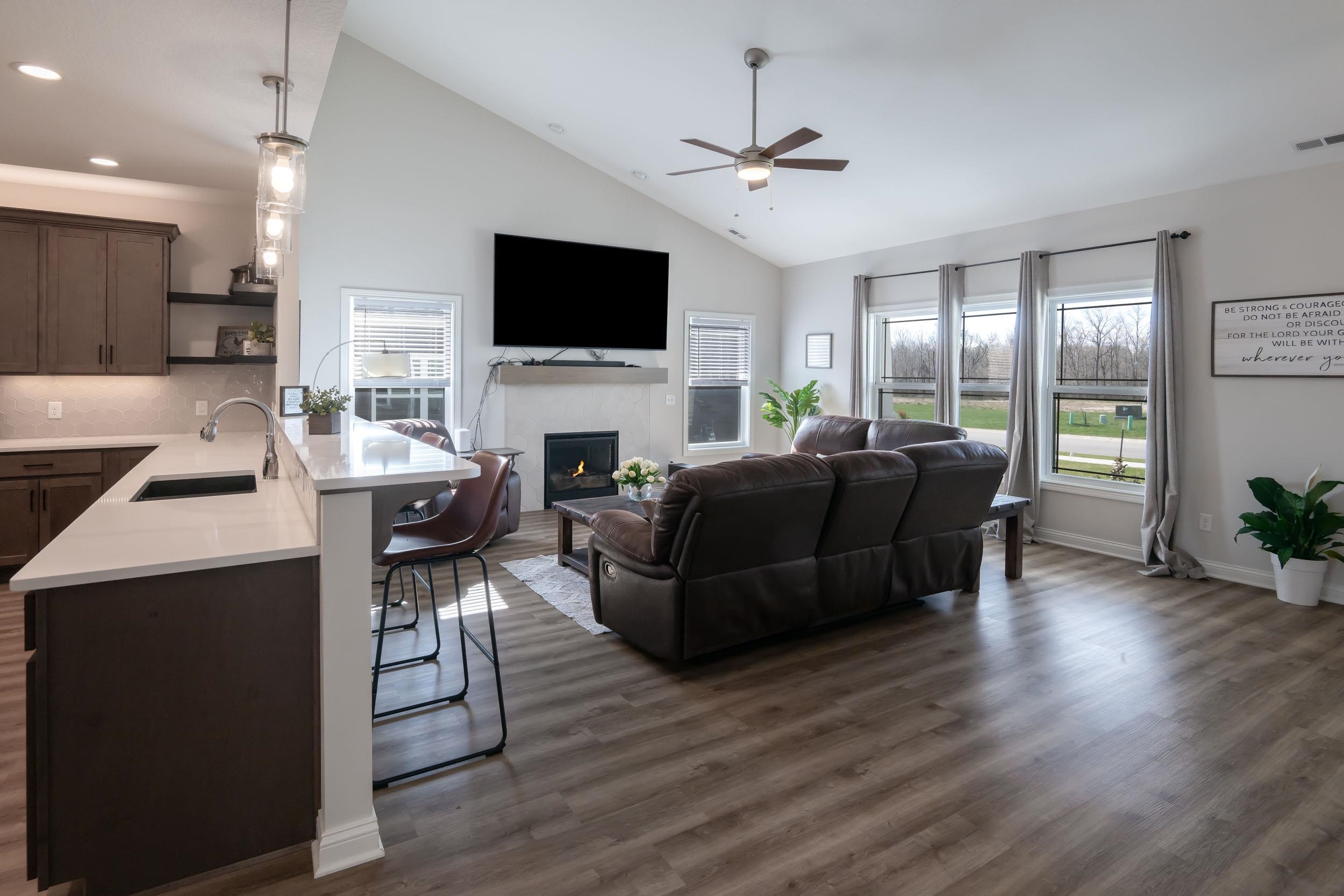 10462 Chestnut Creek Boulevard Property Photo 7
