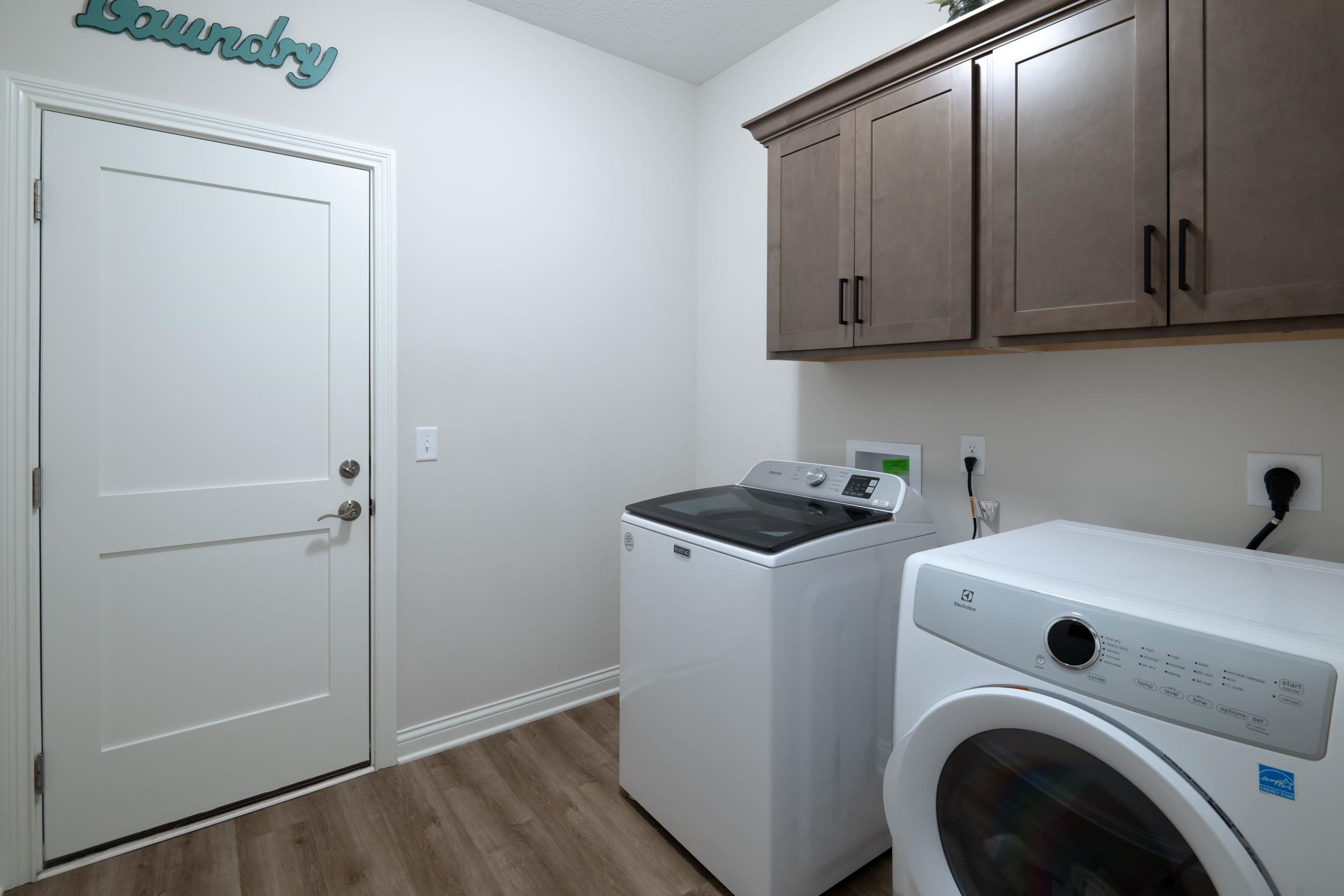10462 Chestnut Creek Boulevard Property Photo 28
