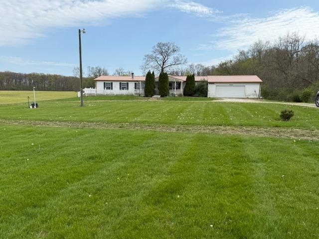 7659 W 250 S Road Property Photo 1