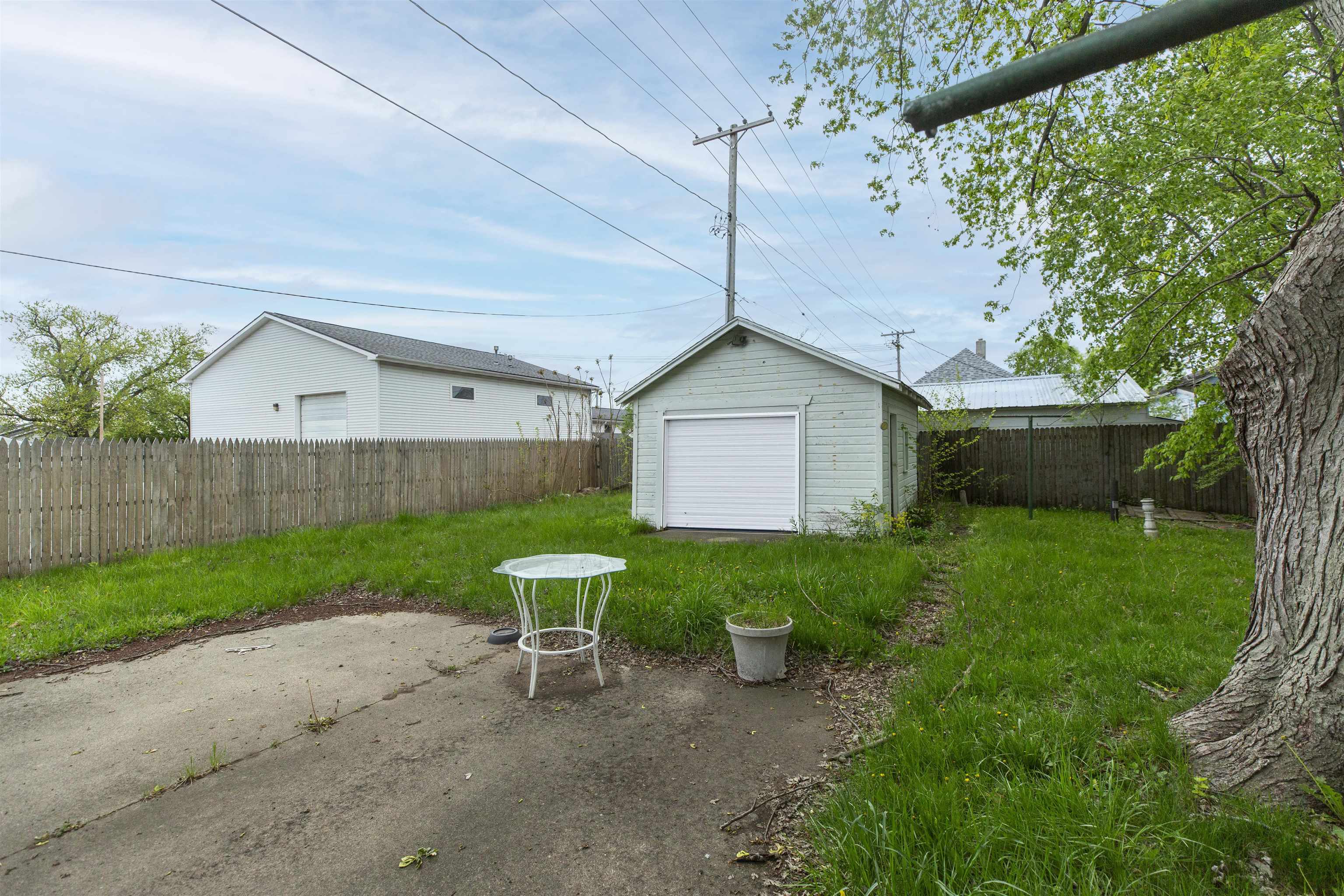 1116 Christyann Street Property Photo 6