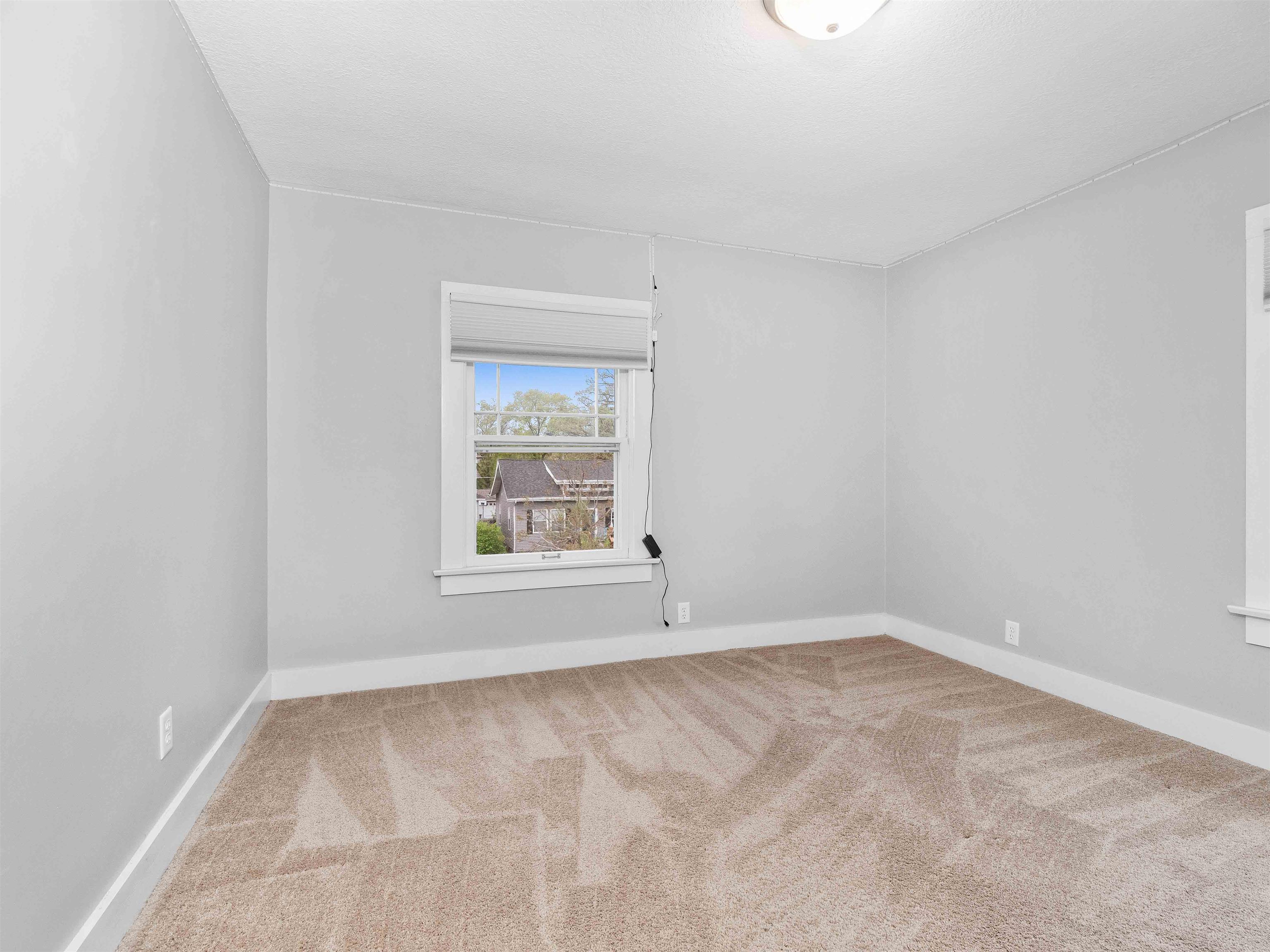 4215 Tacoma Avenue Property Photo 19