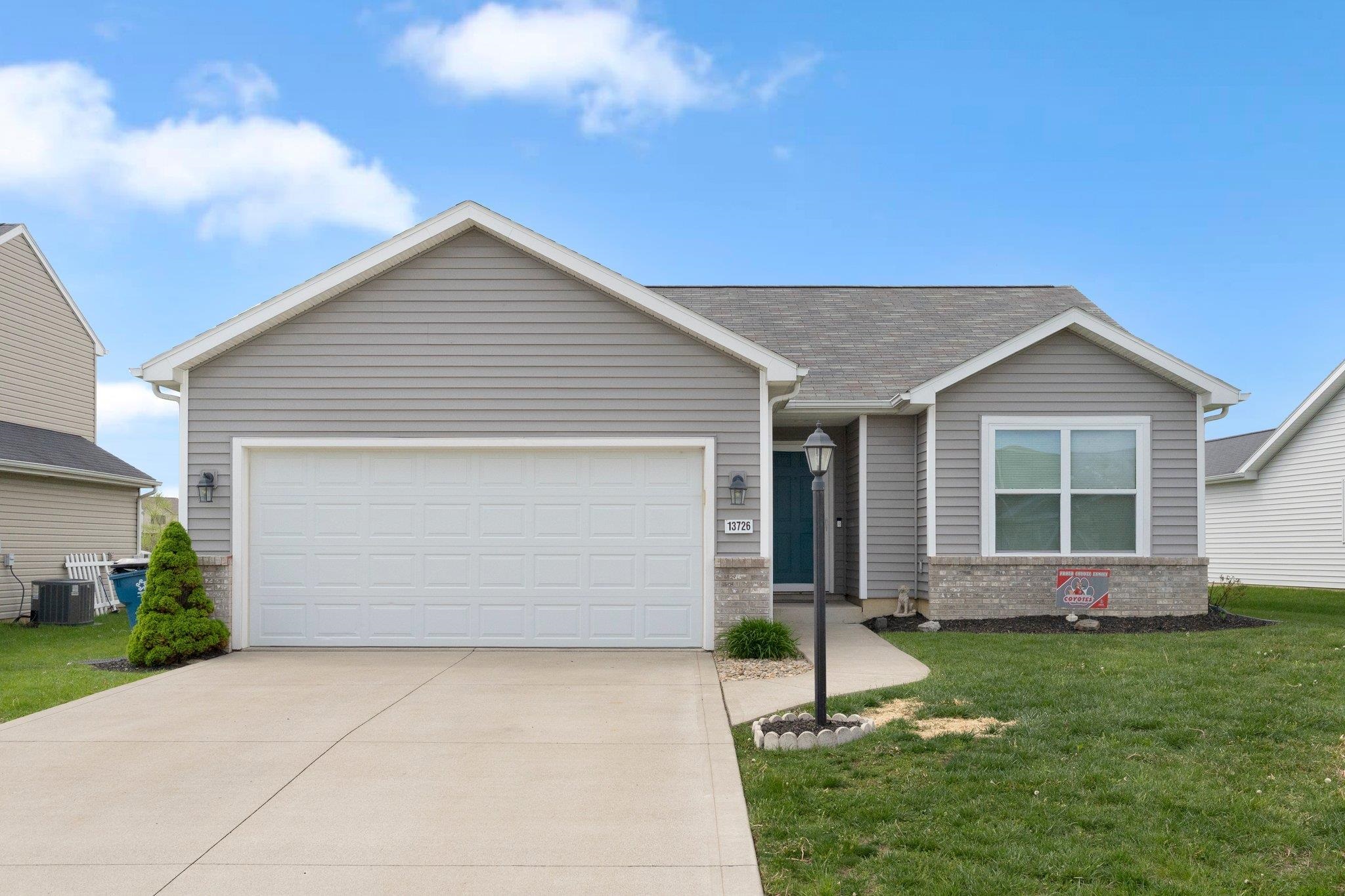 13726 Hamilton Meadows Lane Property Photo 1