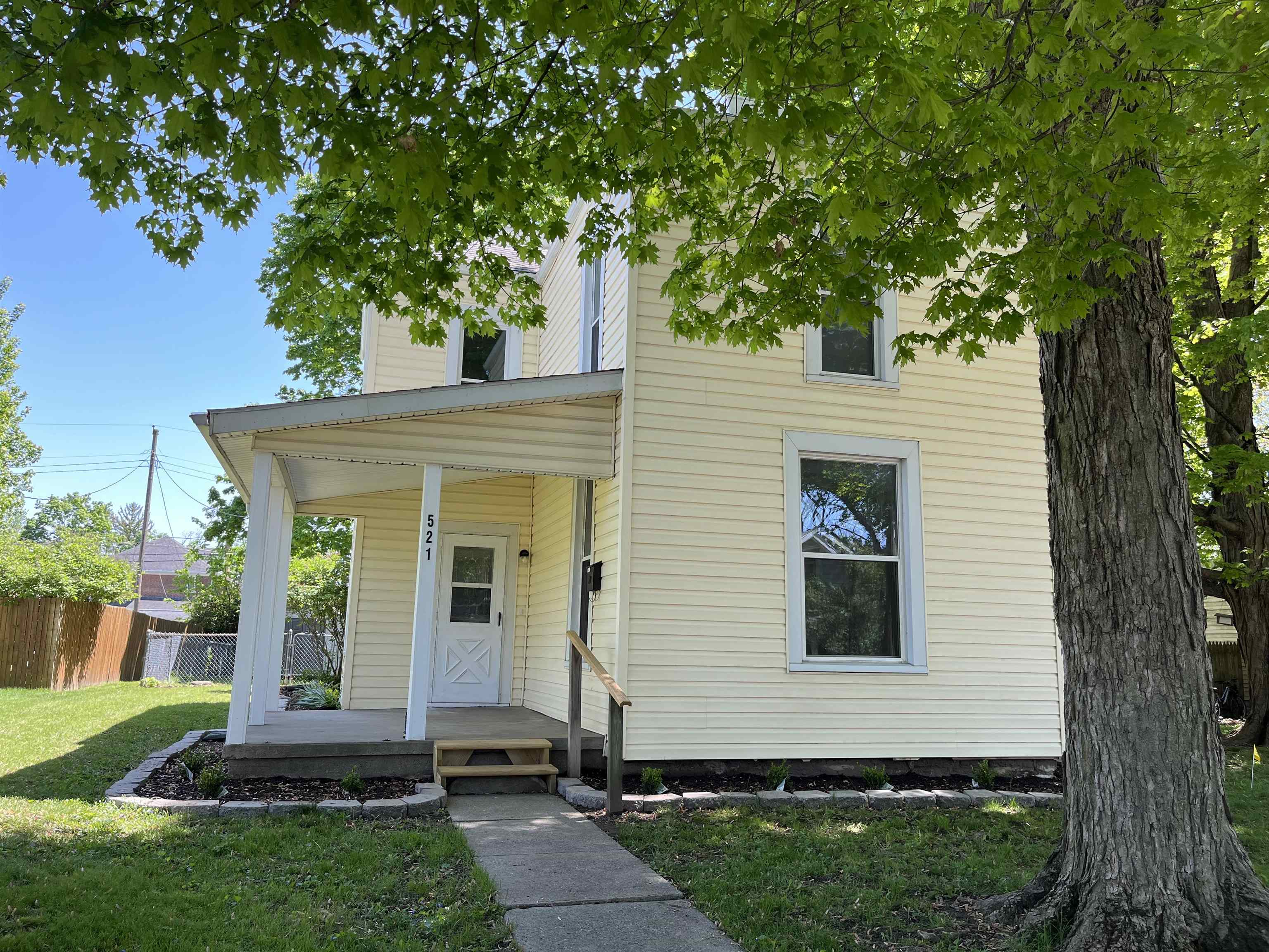 521 Hannah Street Property Photo 1