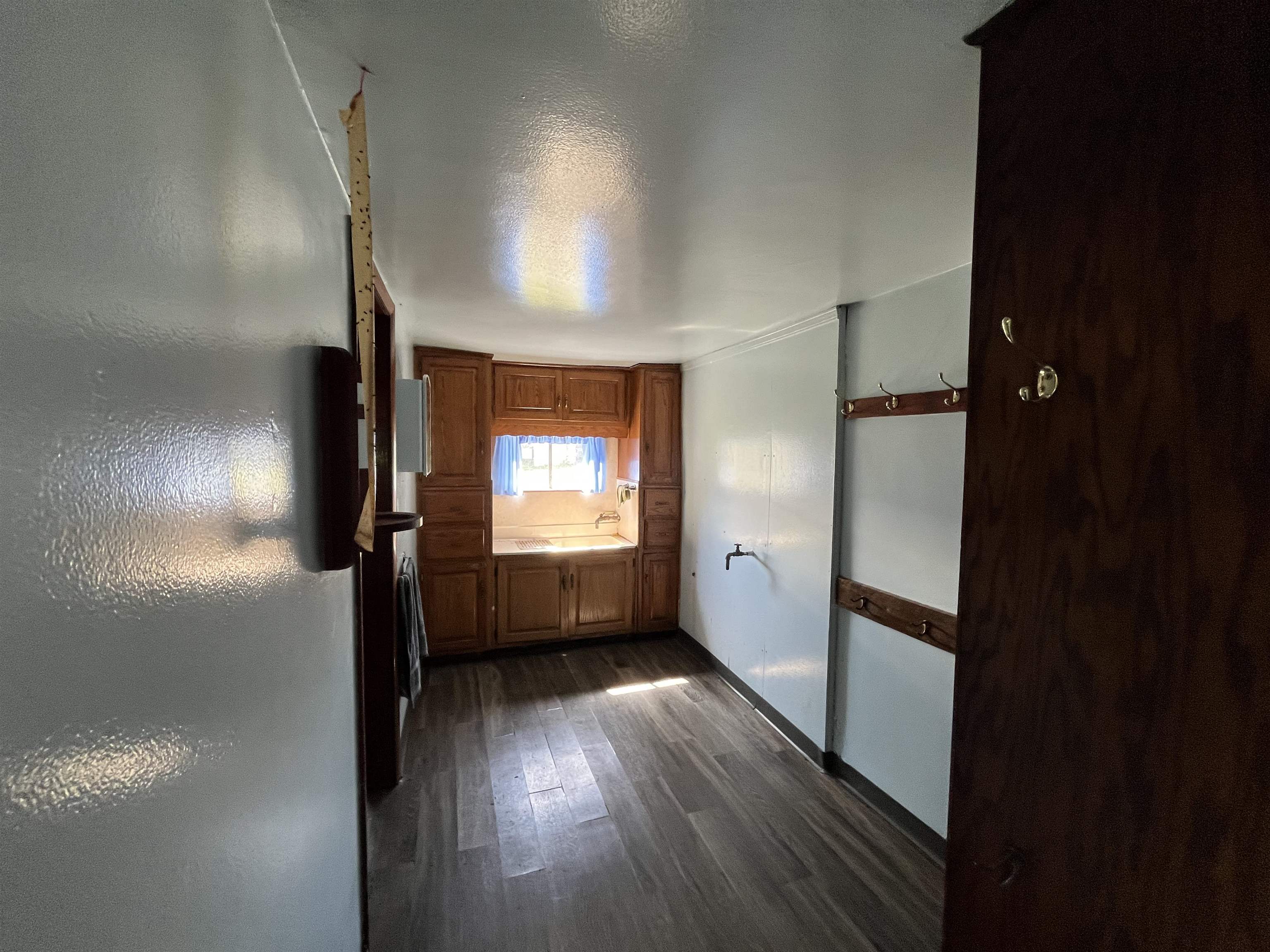 8350 S 850 W Road Property Photo 7