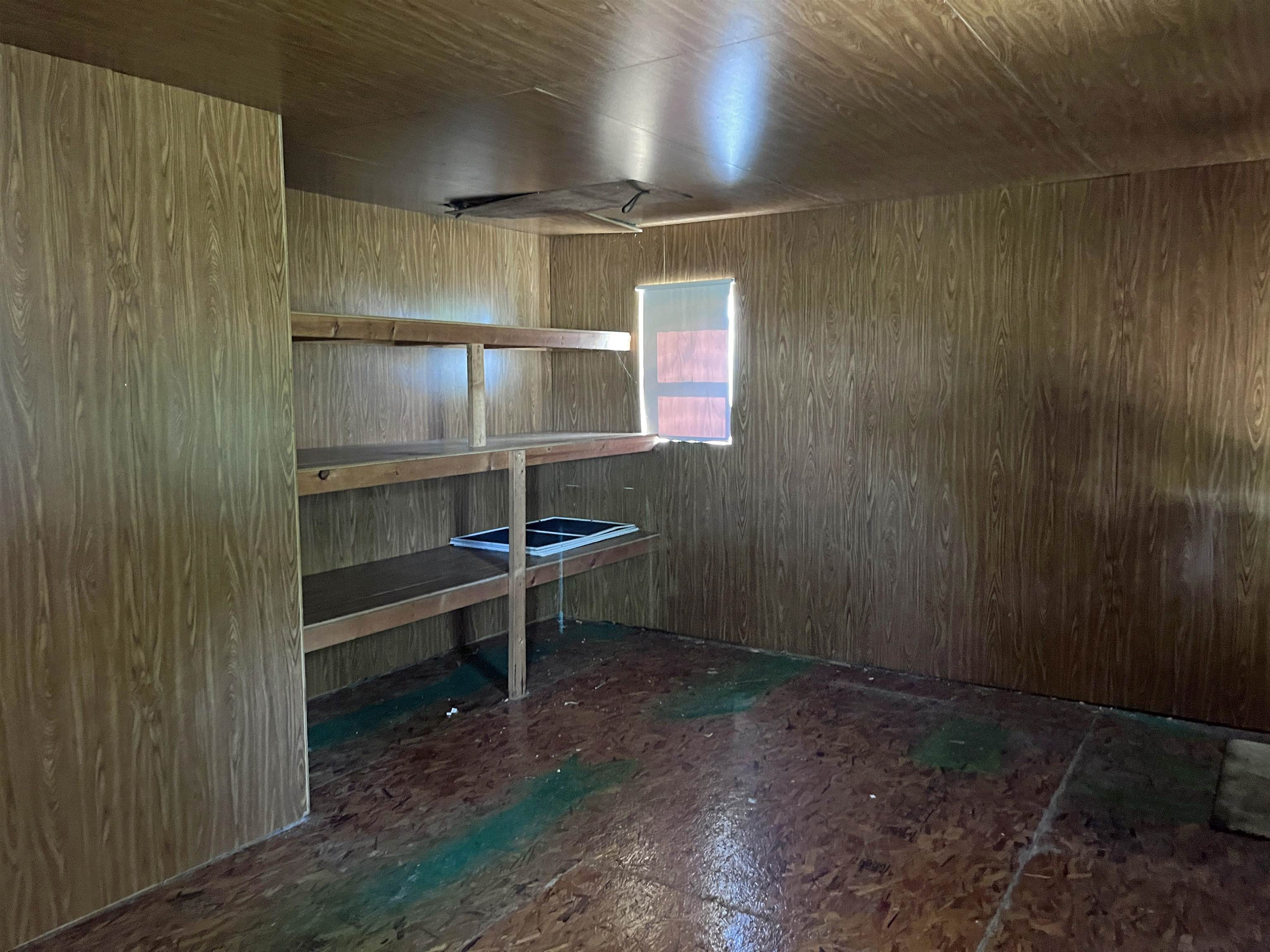 8350 S 850 W Road Property Photo 16
