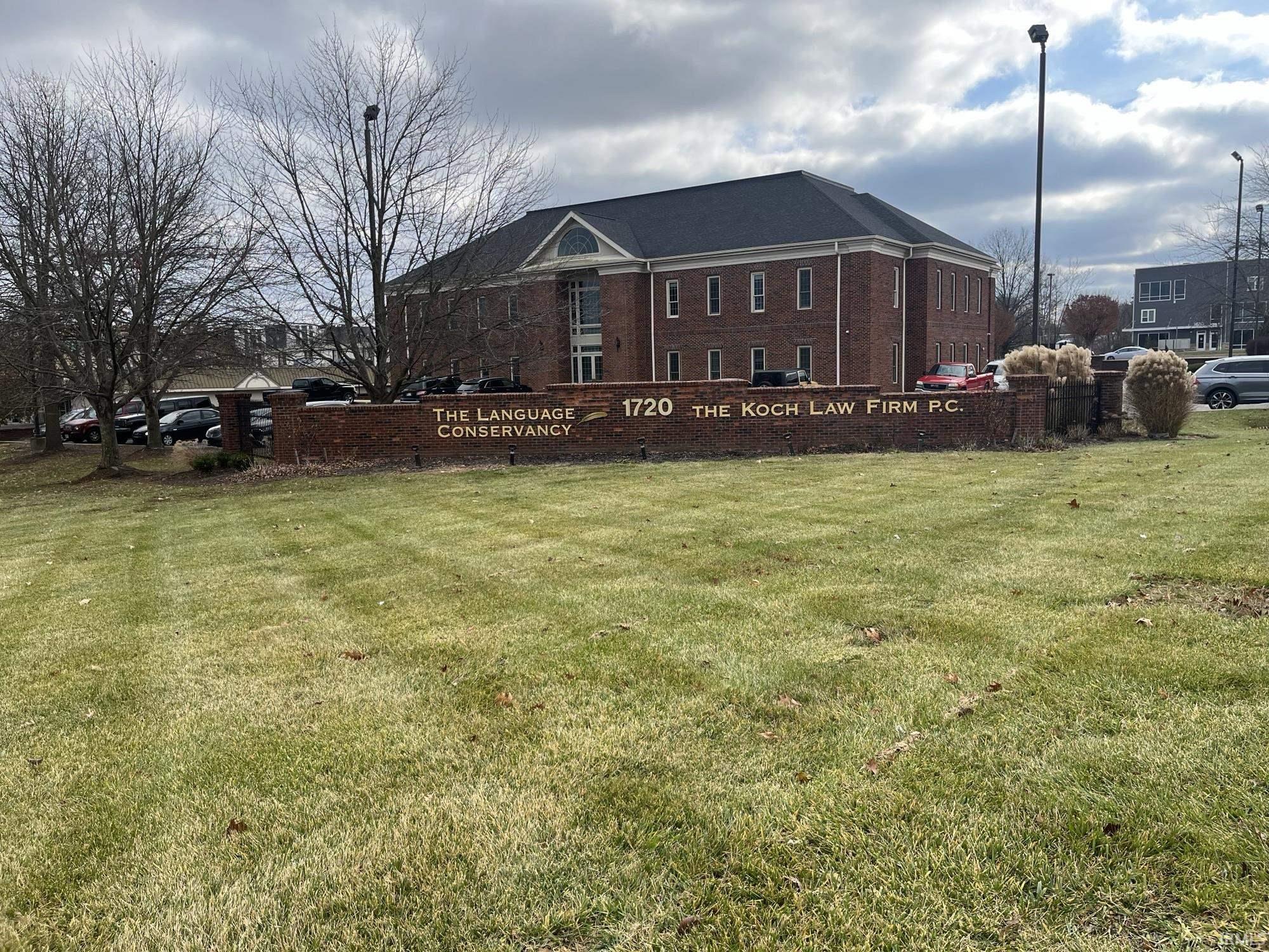 1720 N Kinser Pike Property Photo 1