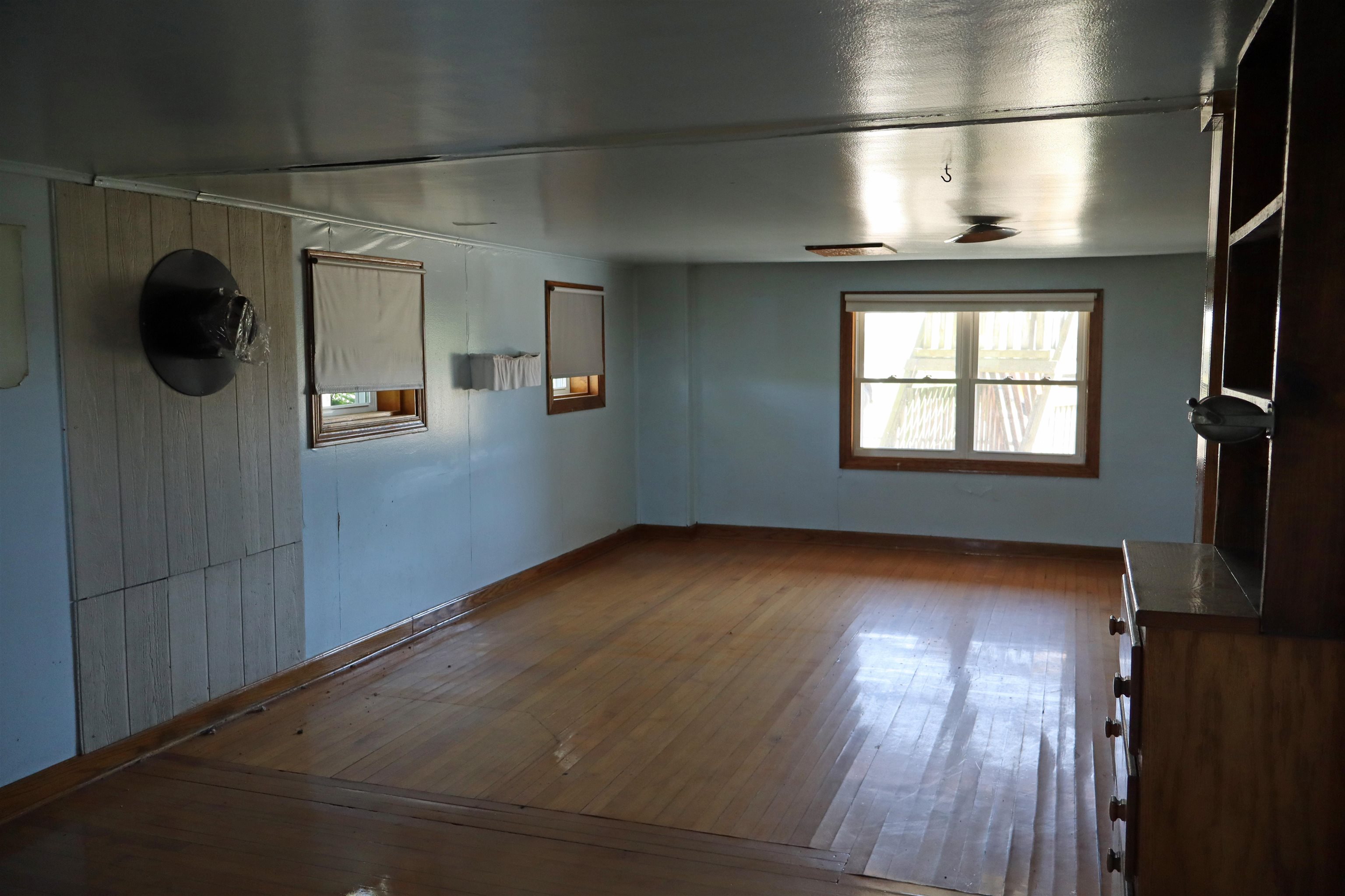 8350 S 850 W Road Property Photo 8