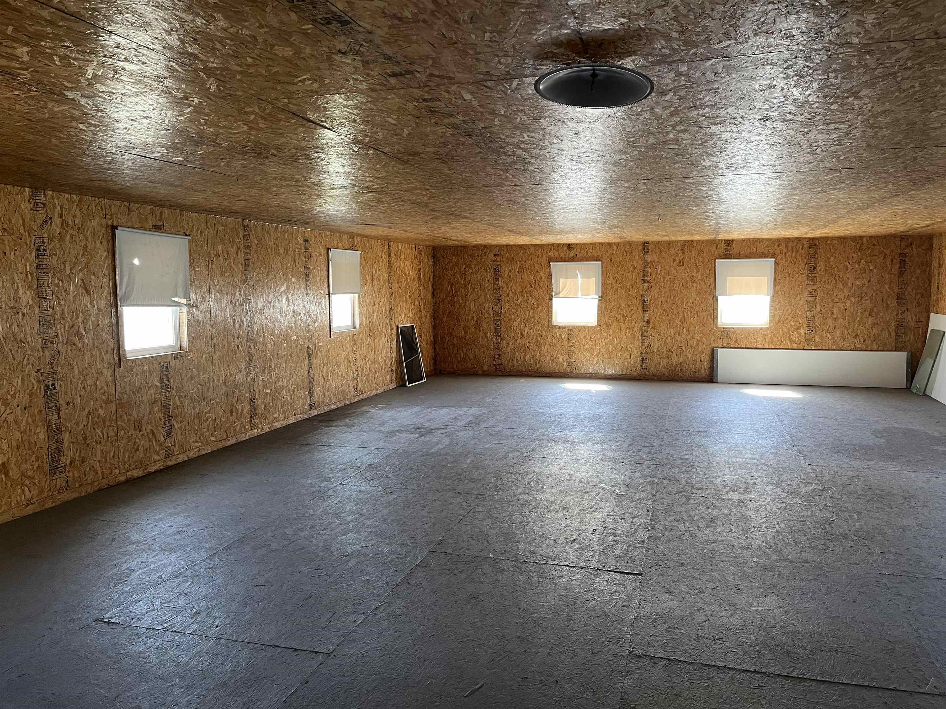 8350 S 850 W Road Property Photo 24