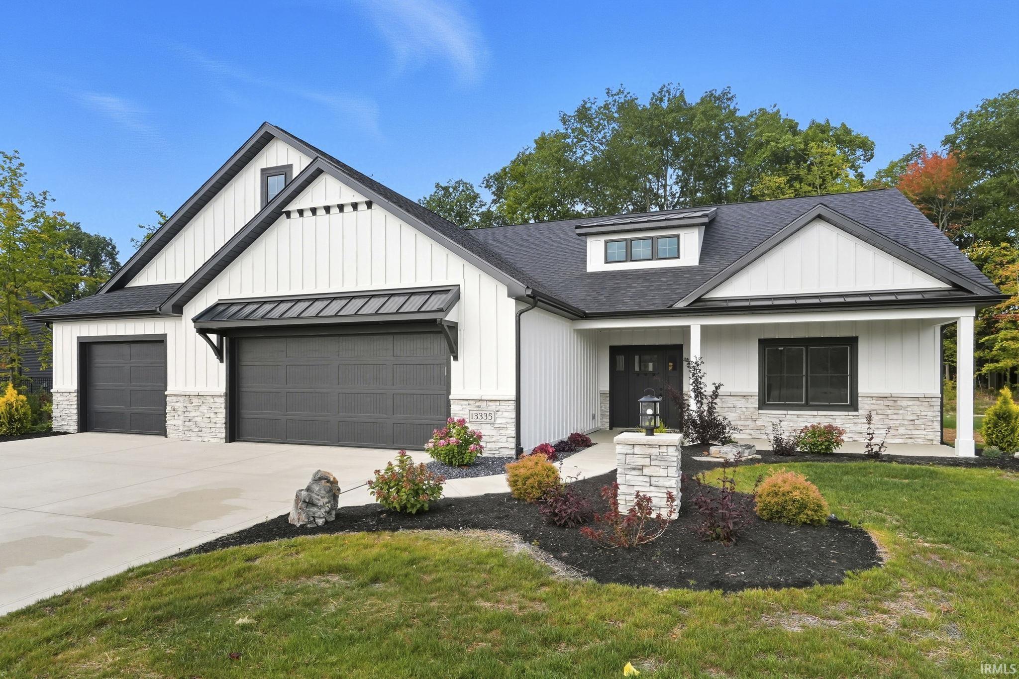 13335 Passerine Boulevard Property Photo 1