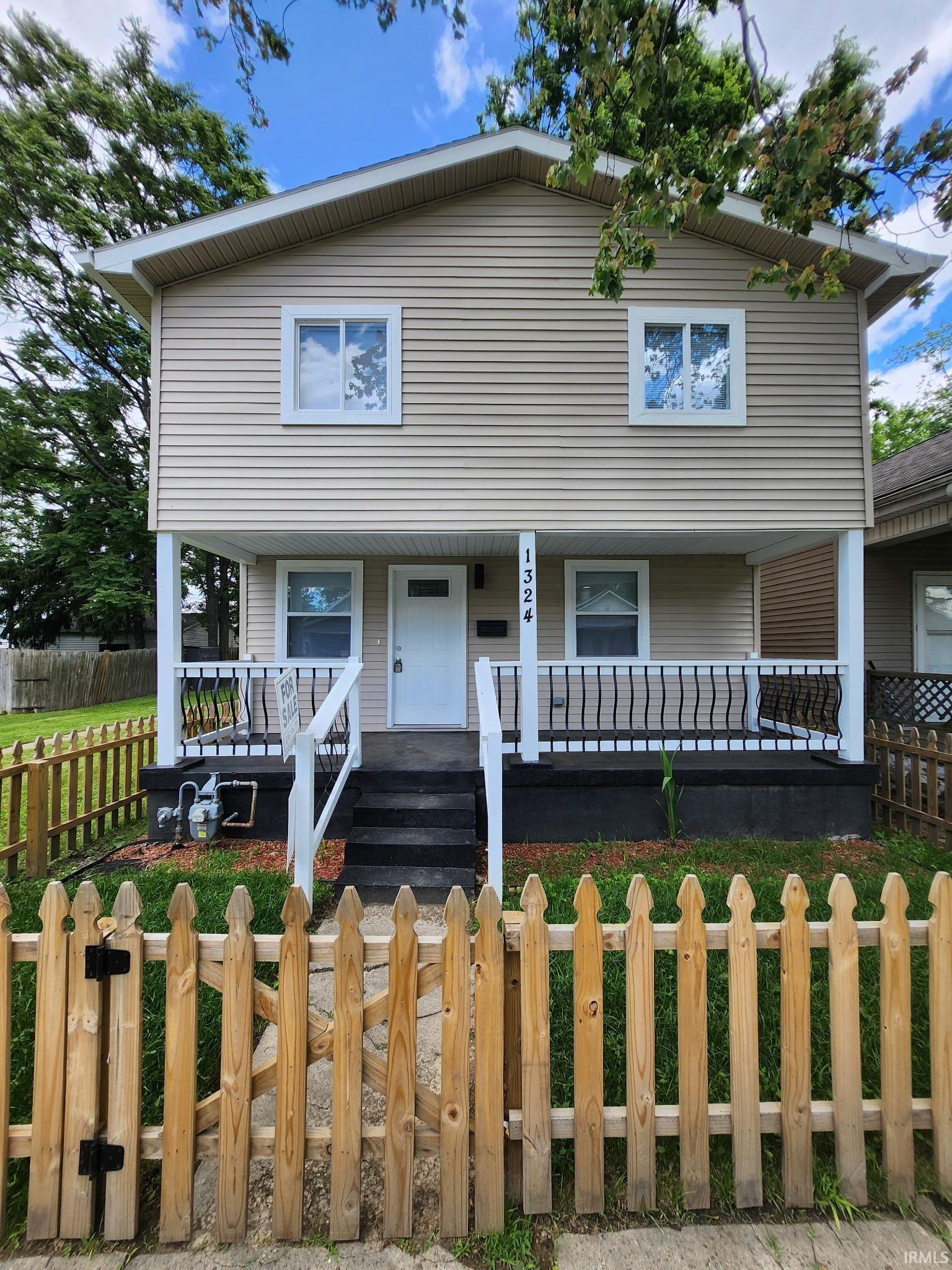 1324 E Illinois Street