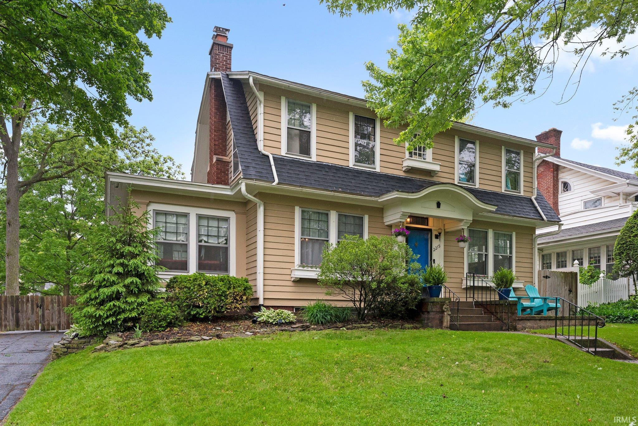 2215 Kensington Boulevard Property Photo 1