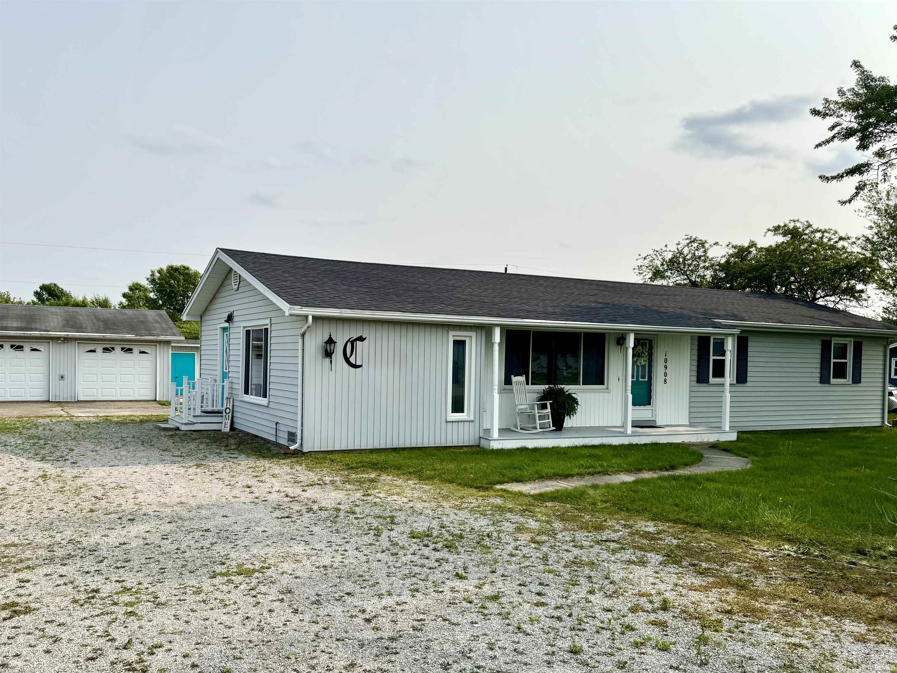 10908 Kathy Drive Property Photo 1