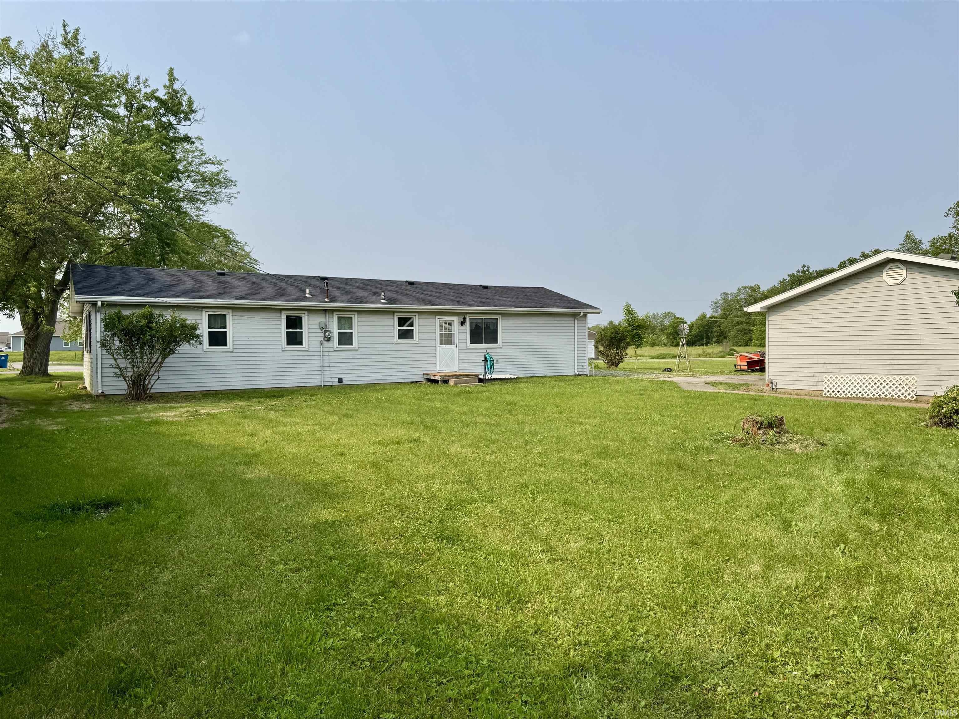 10908 Kathy Drive Property Photo 5