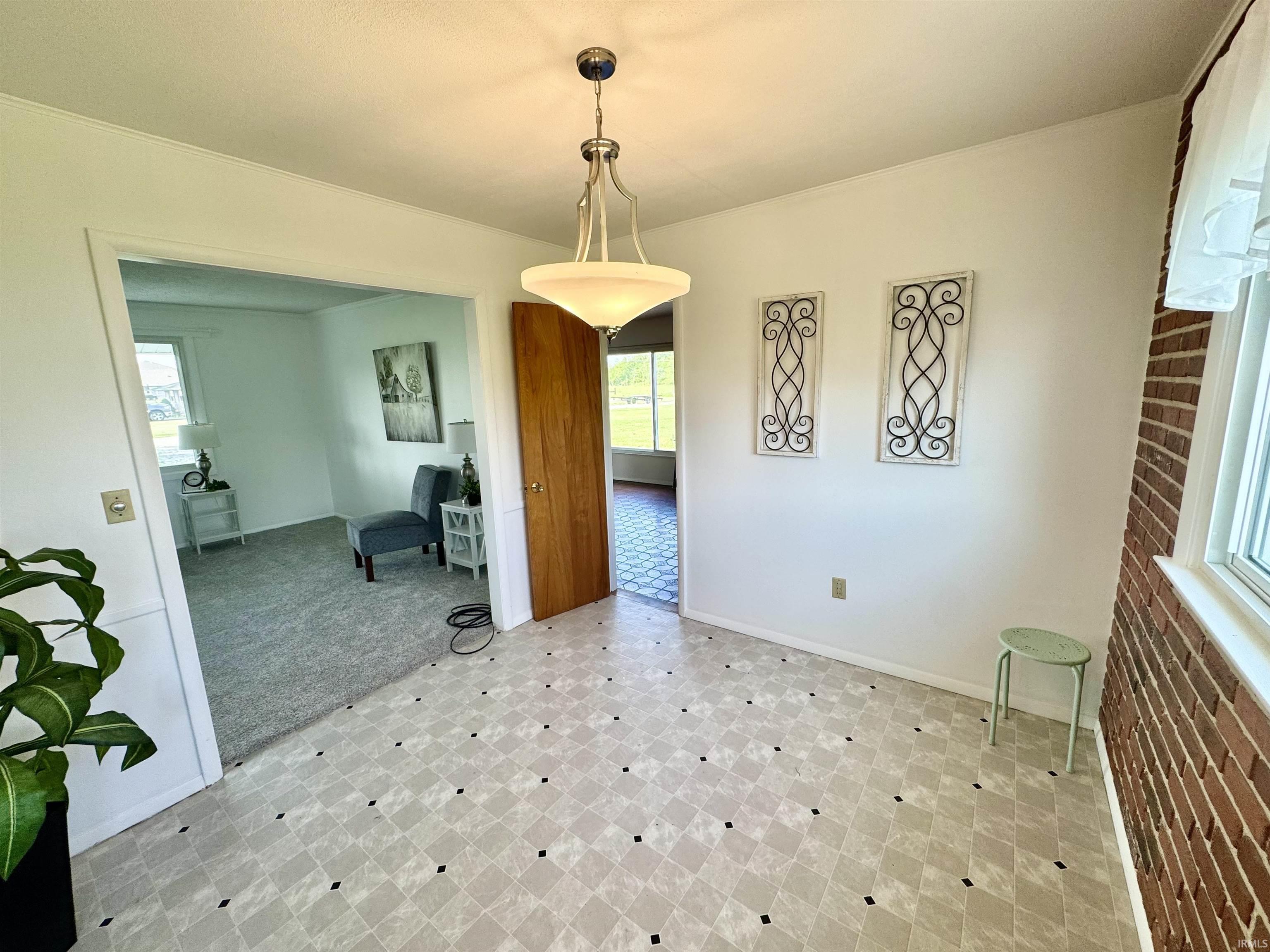 10908 Kathy Drive Property Photo 8