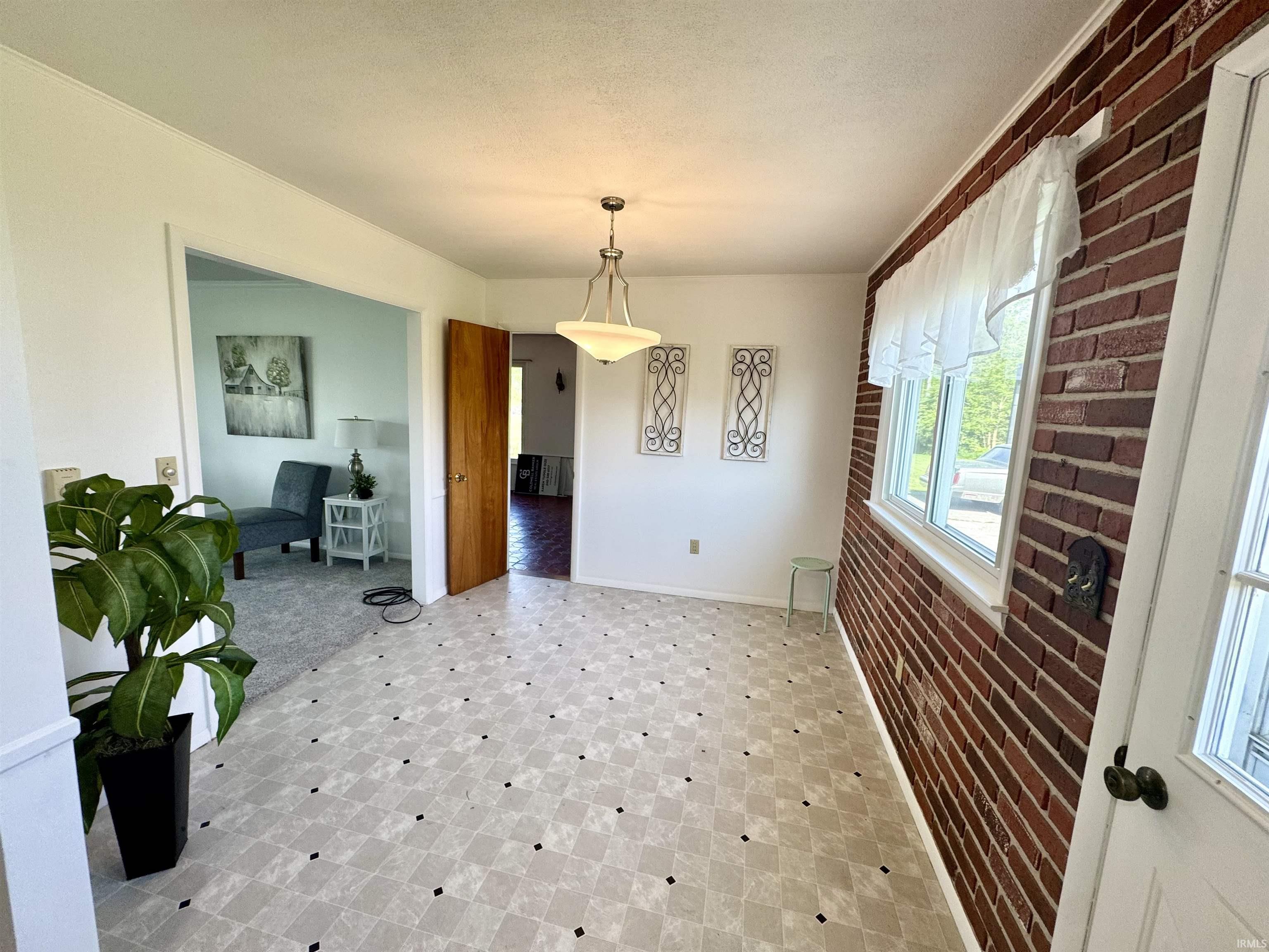 10908 Kathy Drive Property Photo 10