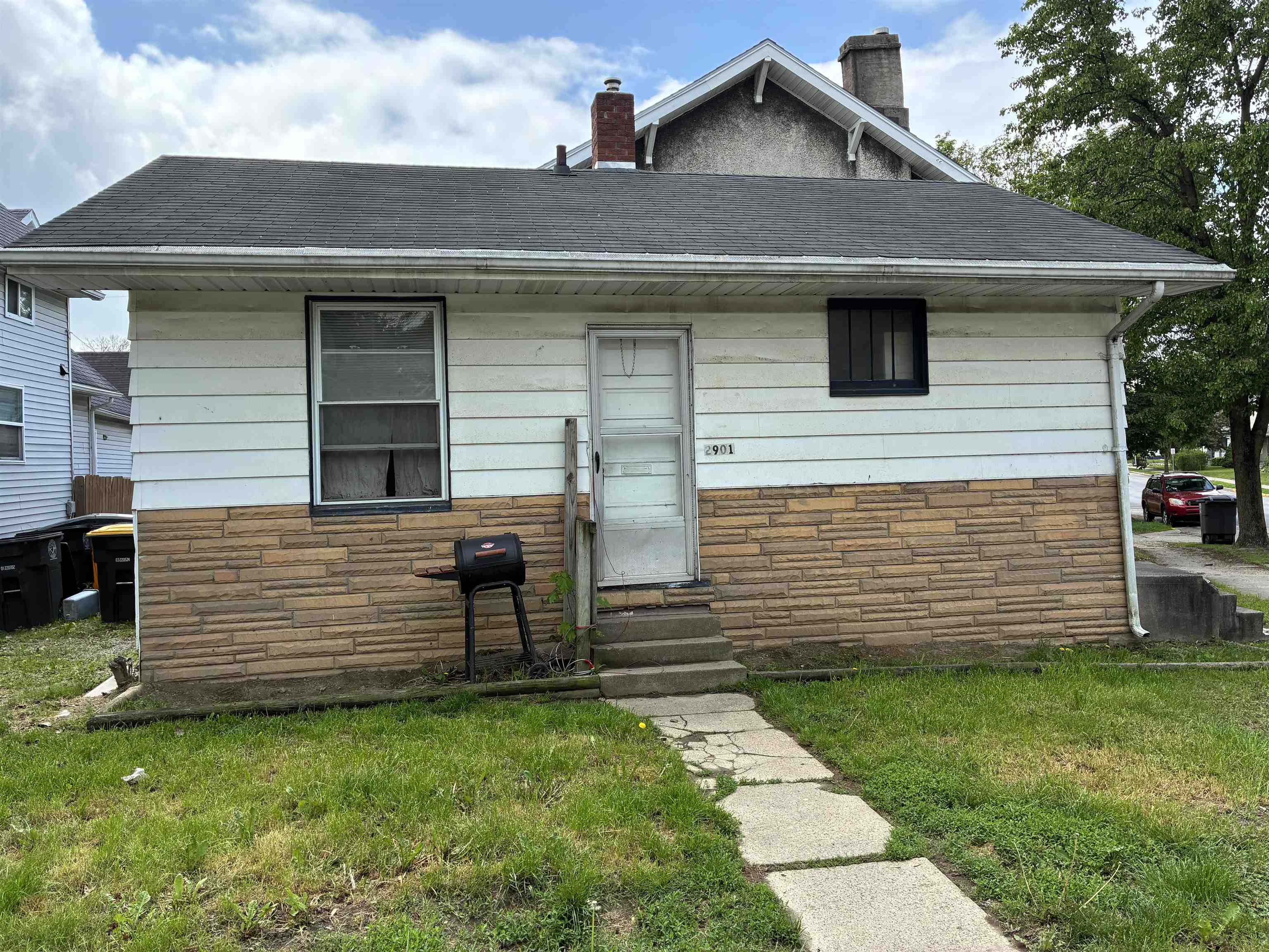 2901 Broadway Property Photo 1