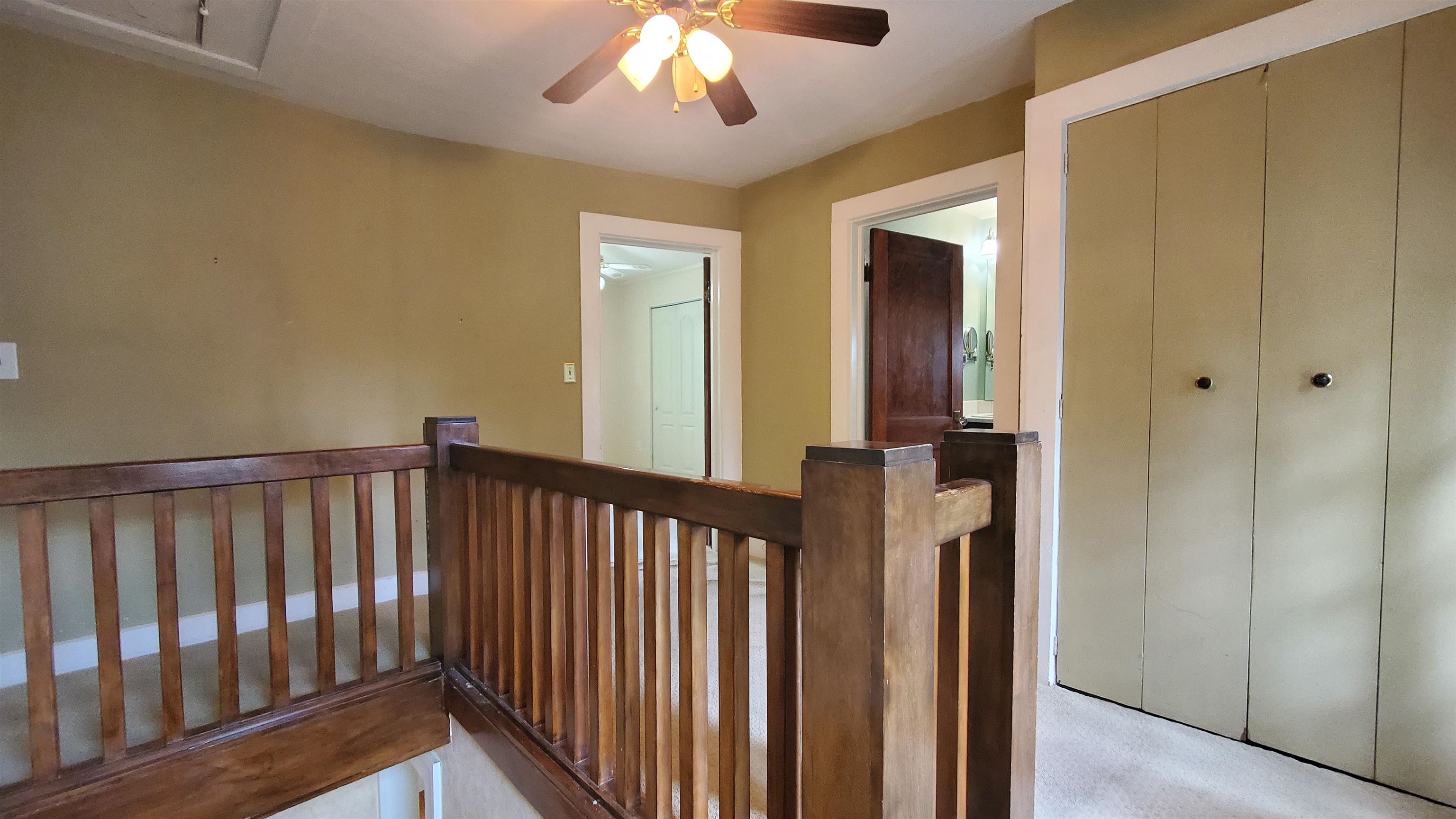 447 Englewood Court Property Photo 19