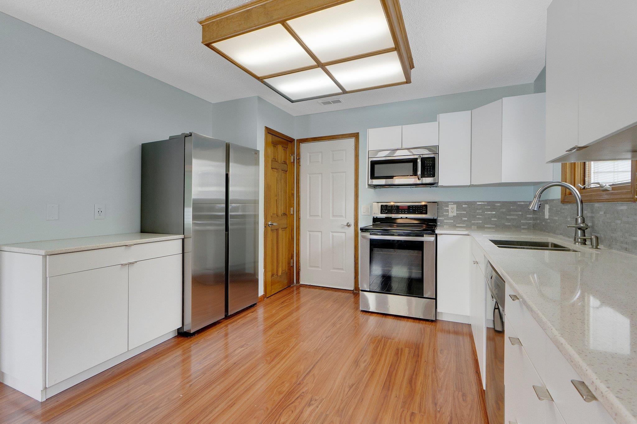14214 White Horse Court Property Photo 10