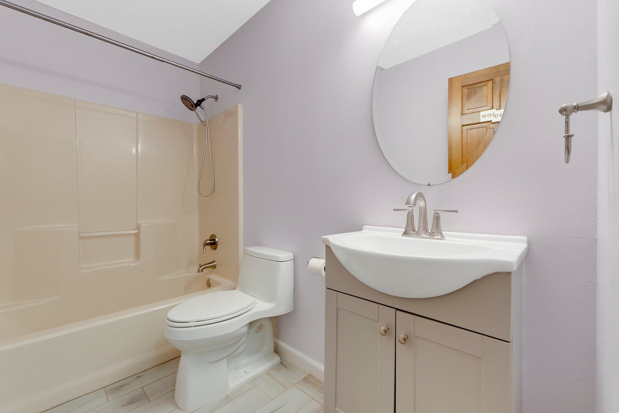14214 White Horse Court Property Photo 18