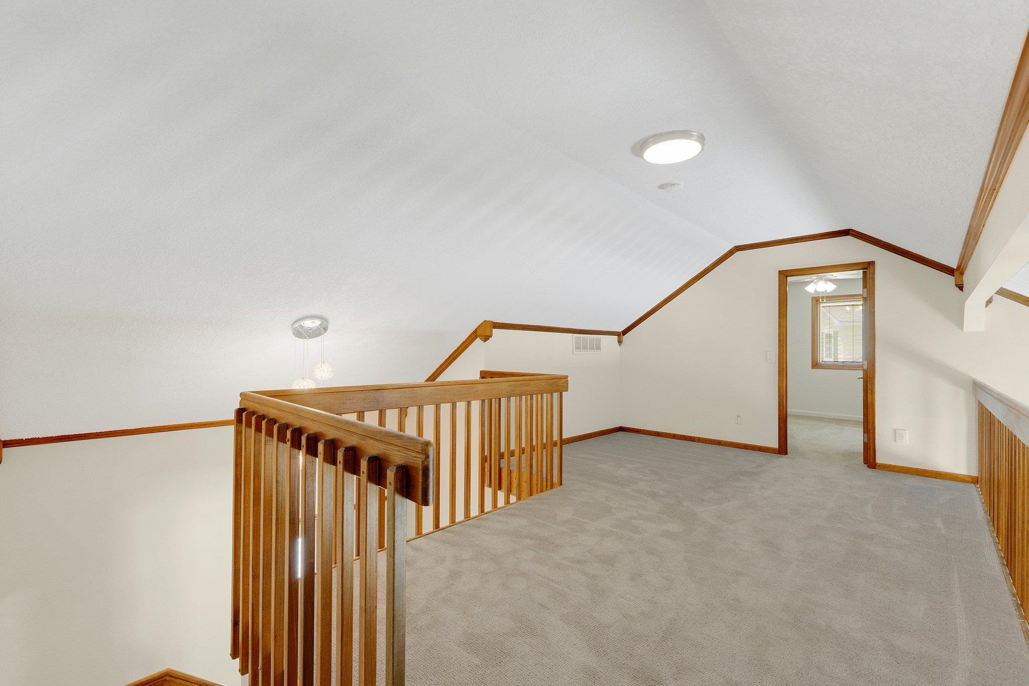 14214 White Horse Court Property Photo 20