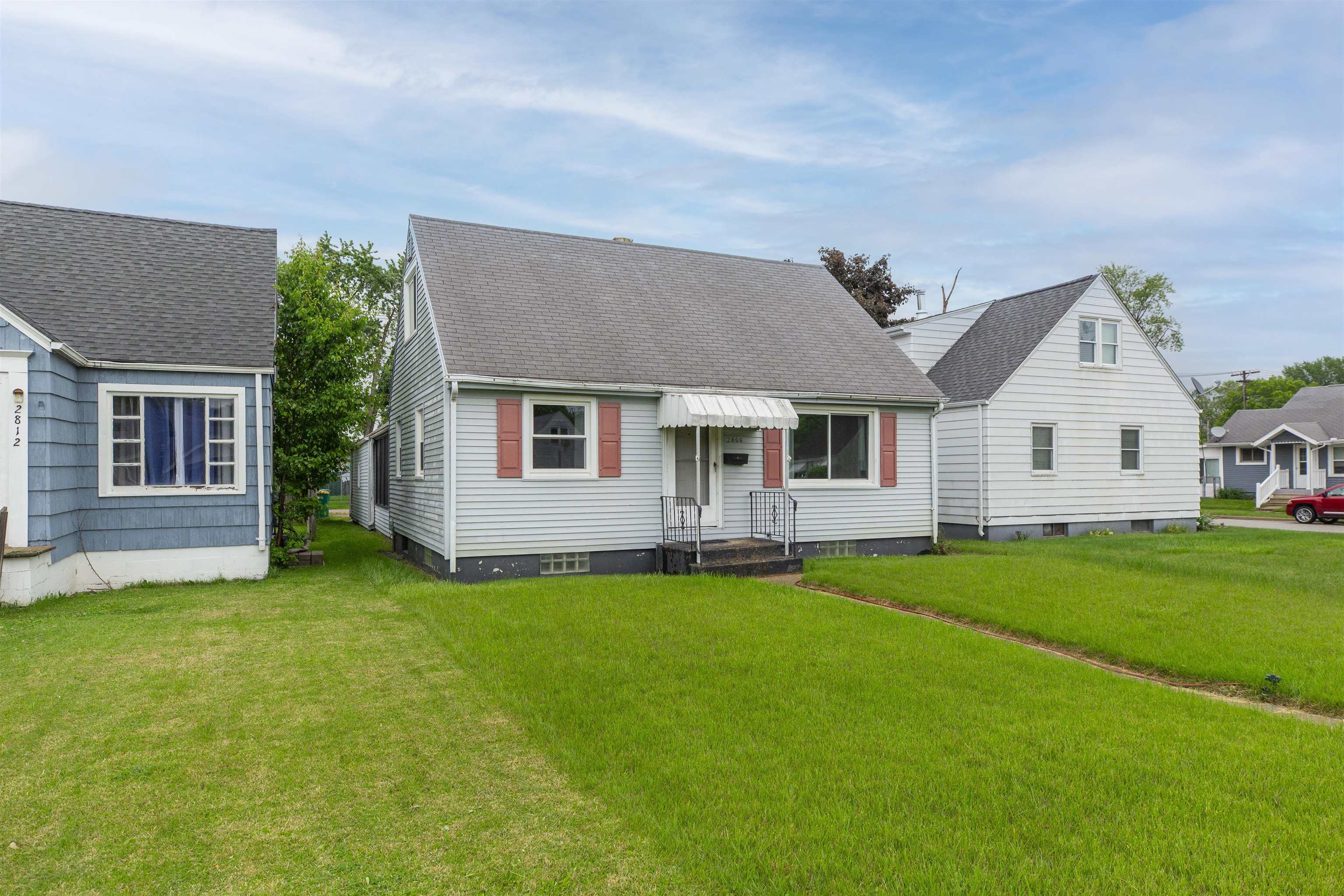 2806 Milburn Boulevard Property Photo 3