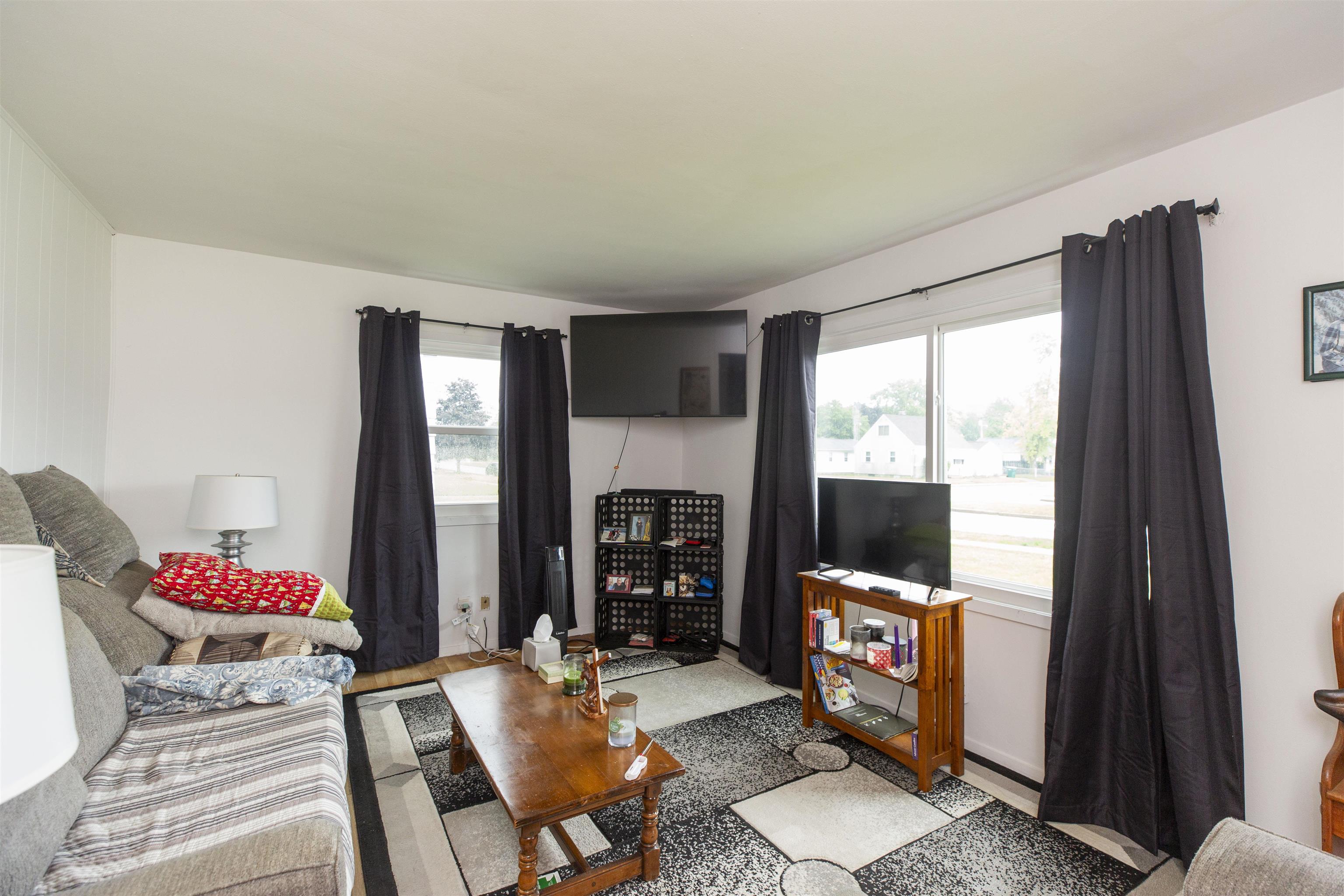 2806 Milburn Boulevard Property Photo 4